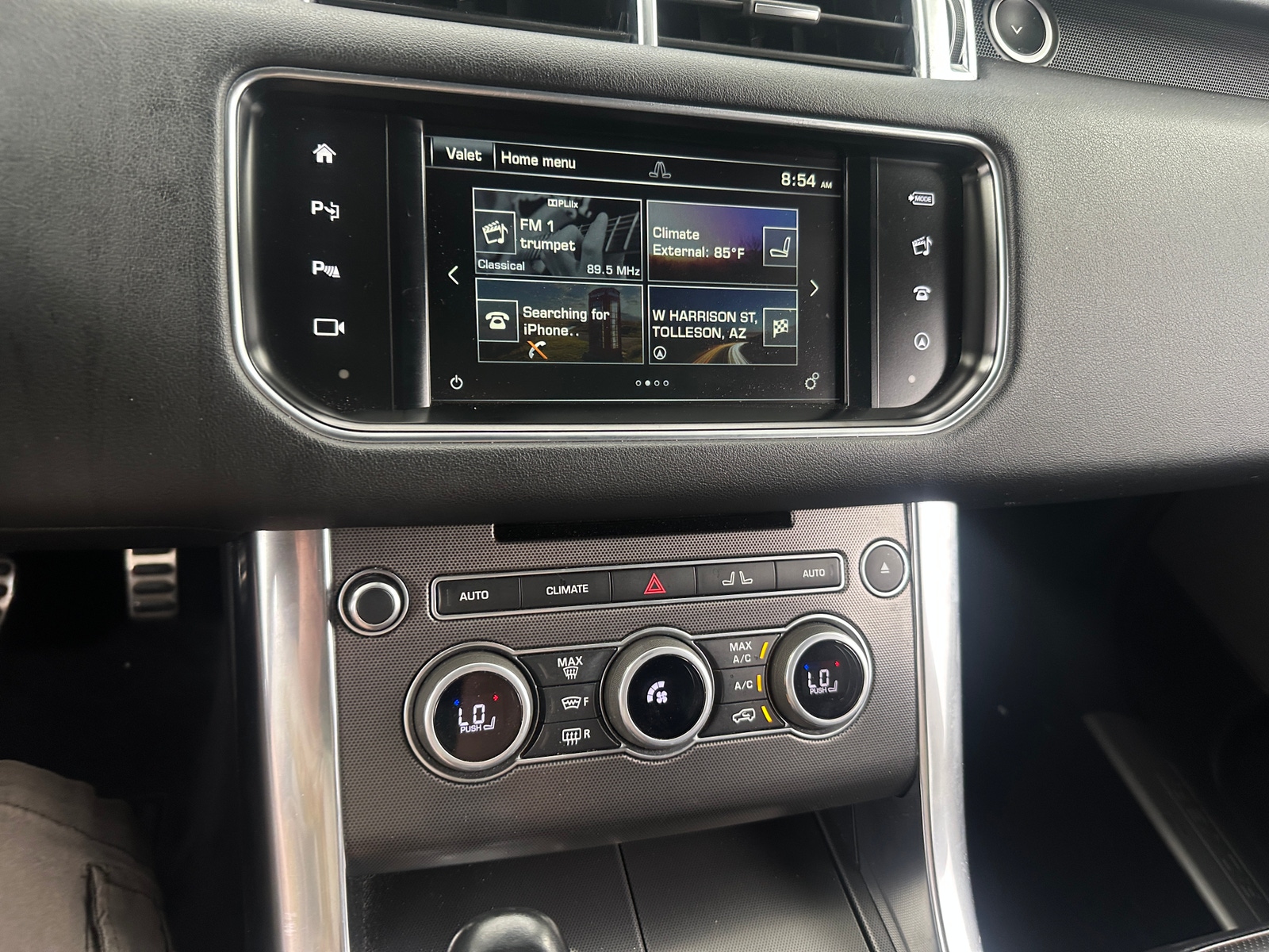 Thumbnail: 2016 Land Rover Range Rover Sport - 3