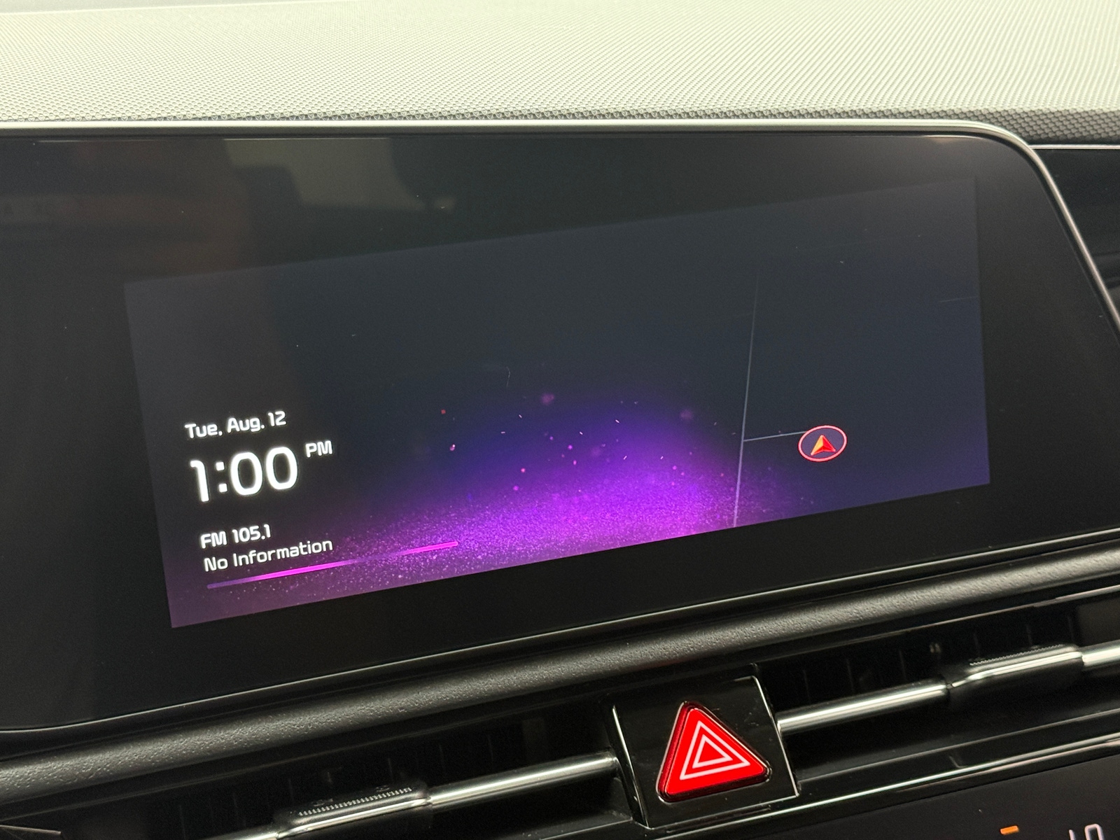 Thumbnail: 2023 Kia Niro - 4