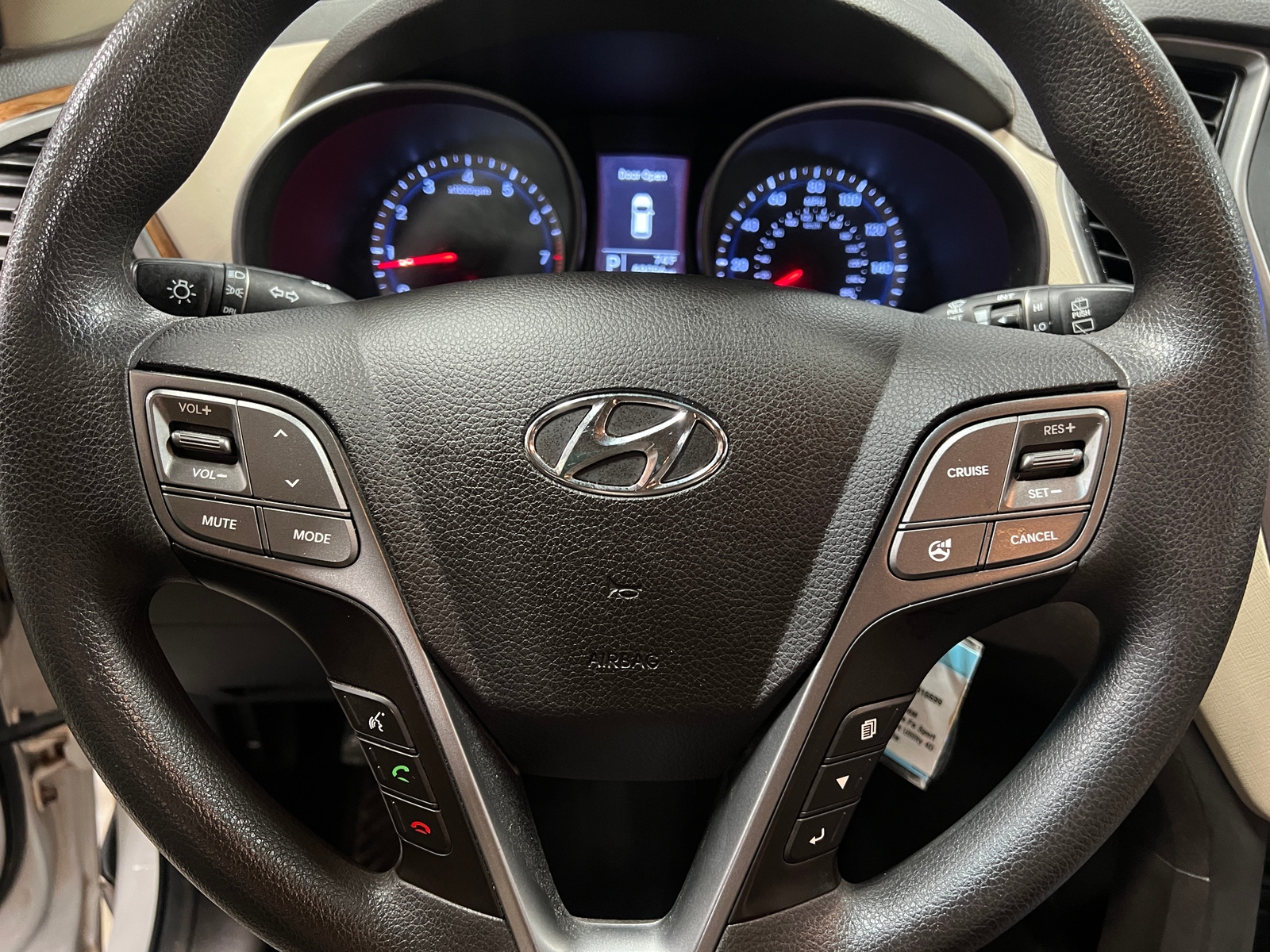 Thumbnail: 2015 Hyundai Santa Fe - 5