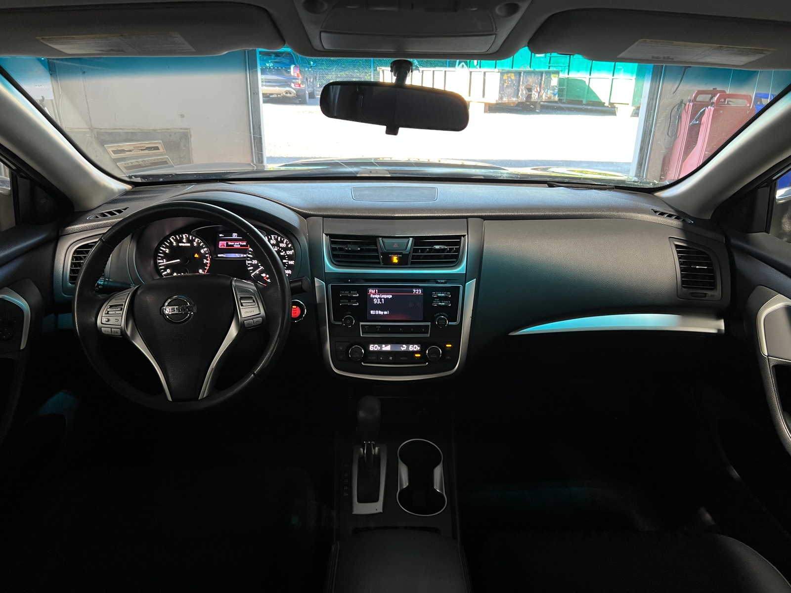 Thumbnail: 2017 Nissan Altima - 3