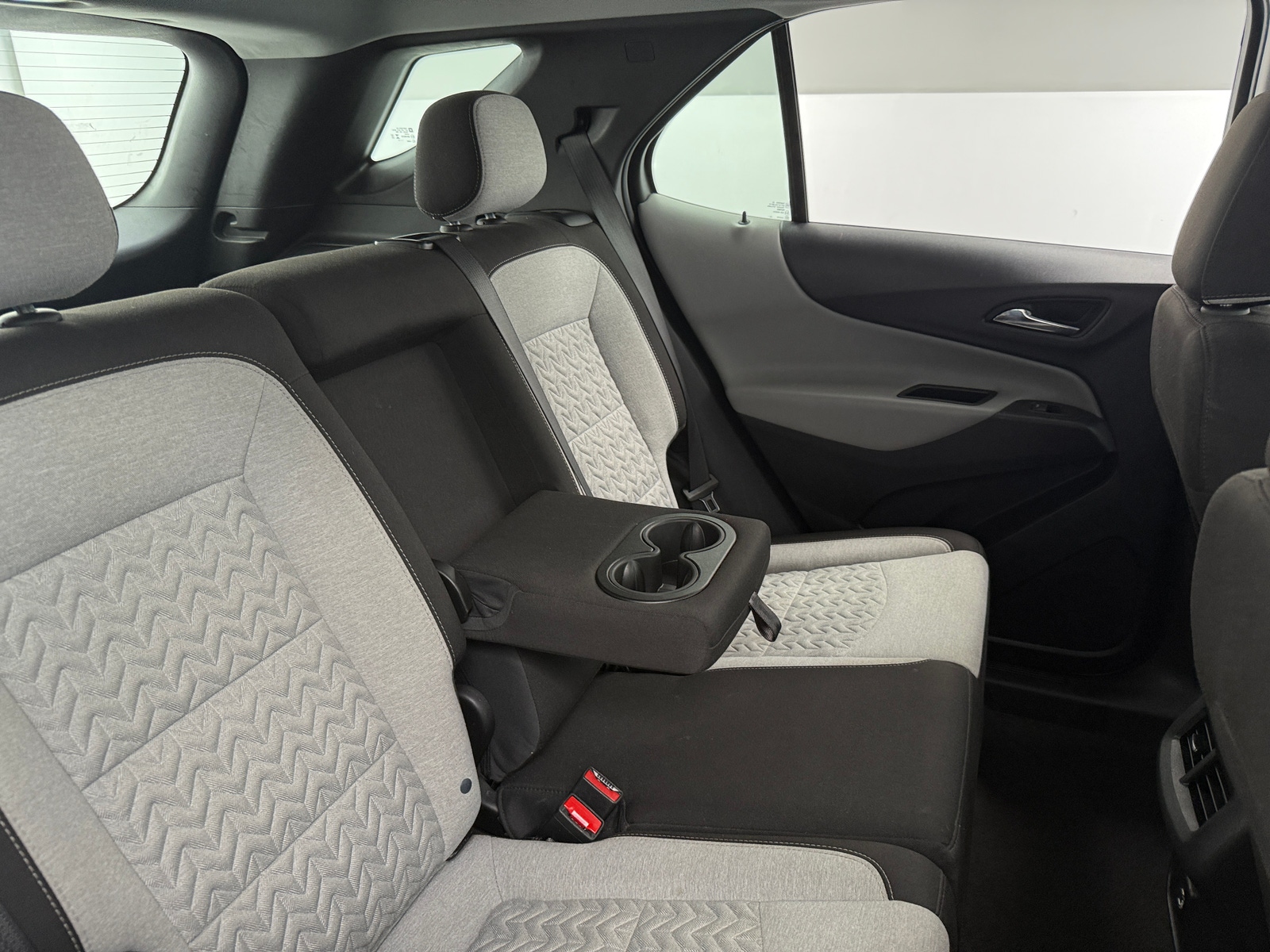 Thumbnail: 2023 Chevrolet Equinox - 6