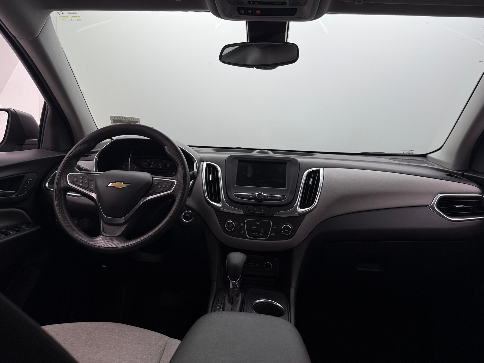 Thumbnail: 2023 Chevrolet Equinox - 3
