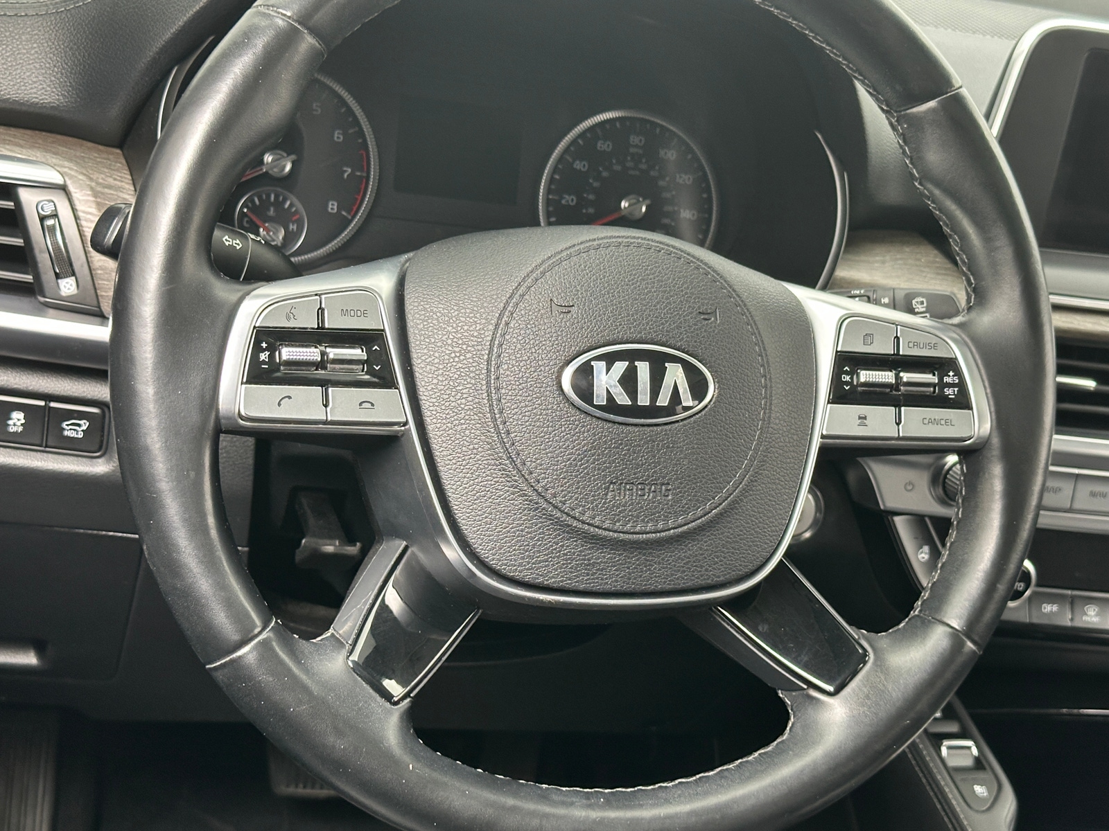 Thumbnail: 2021 Kia Telluride - 4
