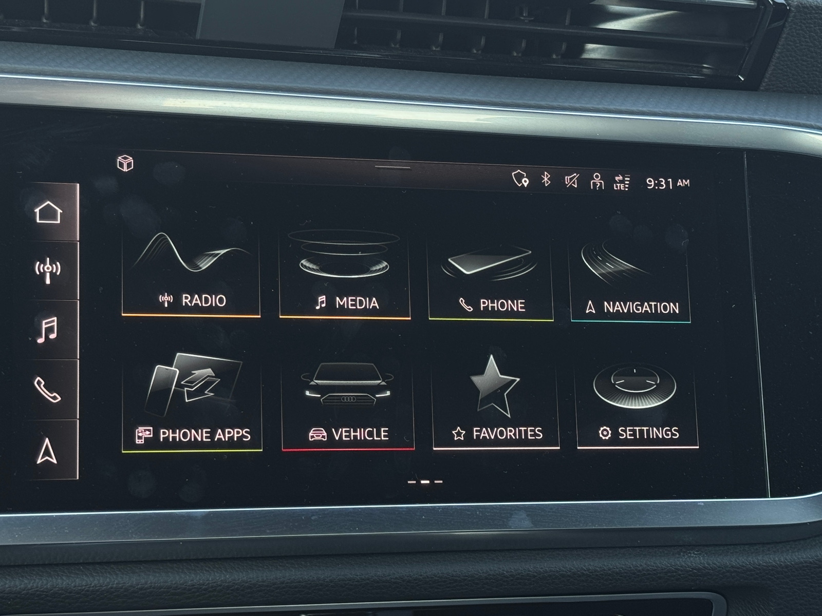 Thumbnail: 2022 Audi Q3 - 3