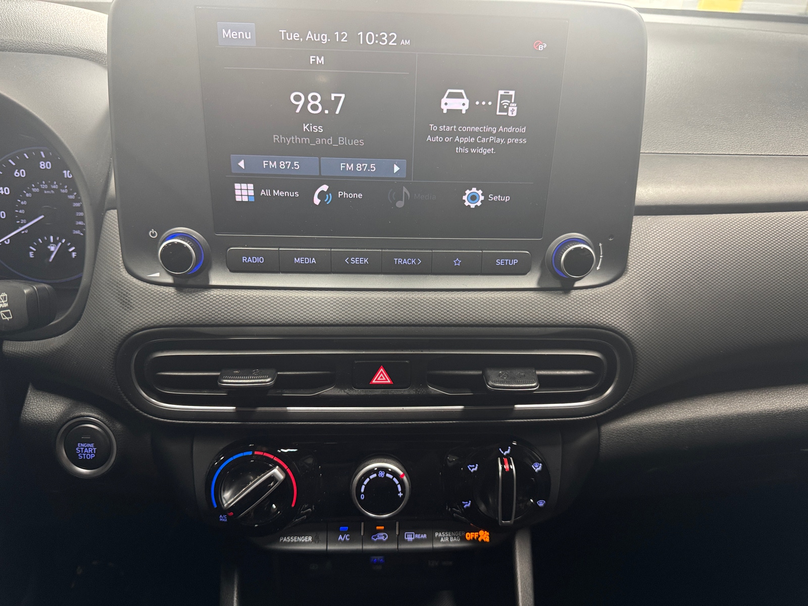 Thumbnail: 2023 Hyundai Kona - 4