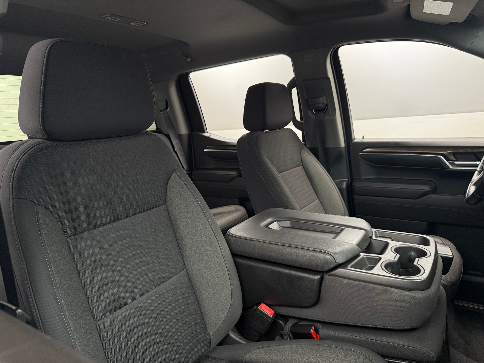 Thumbnail: 2022 Chevrolet Silverado 1500 - 2