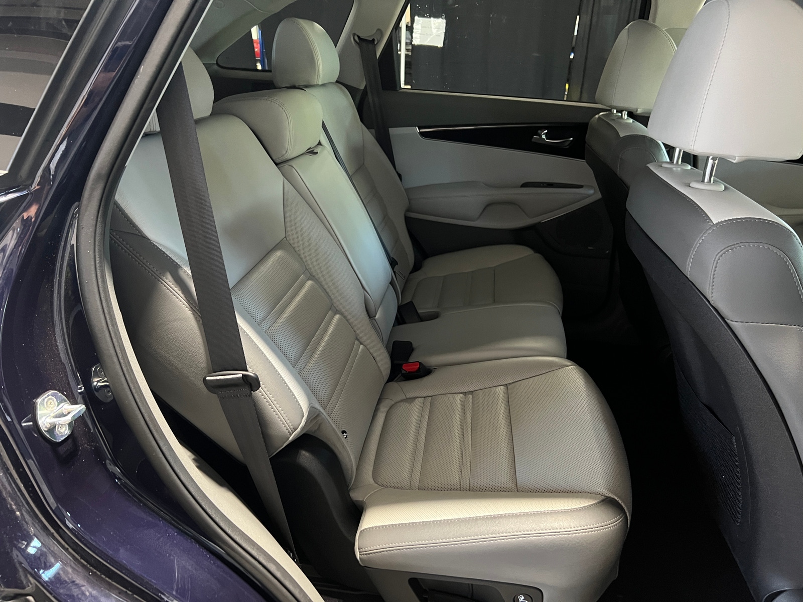 Thumbnail: 2020 Kia Sorento - 5