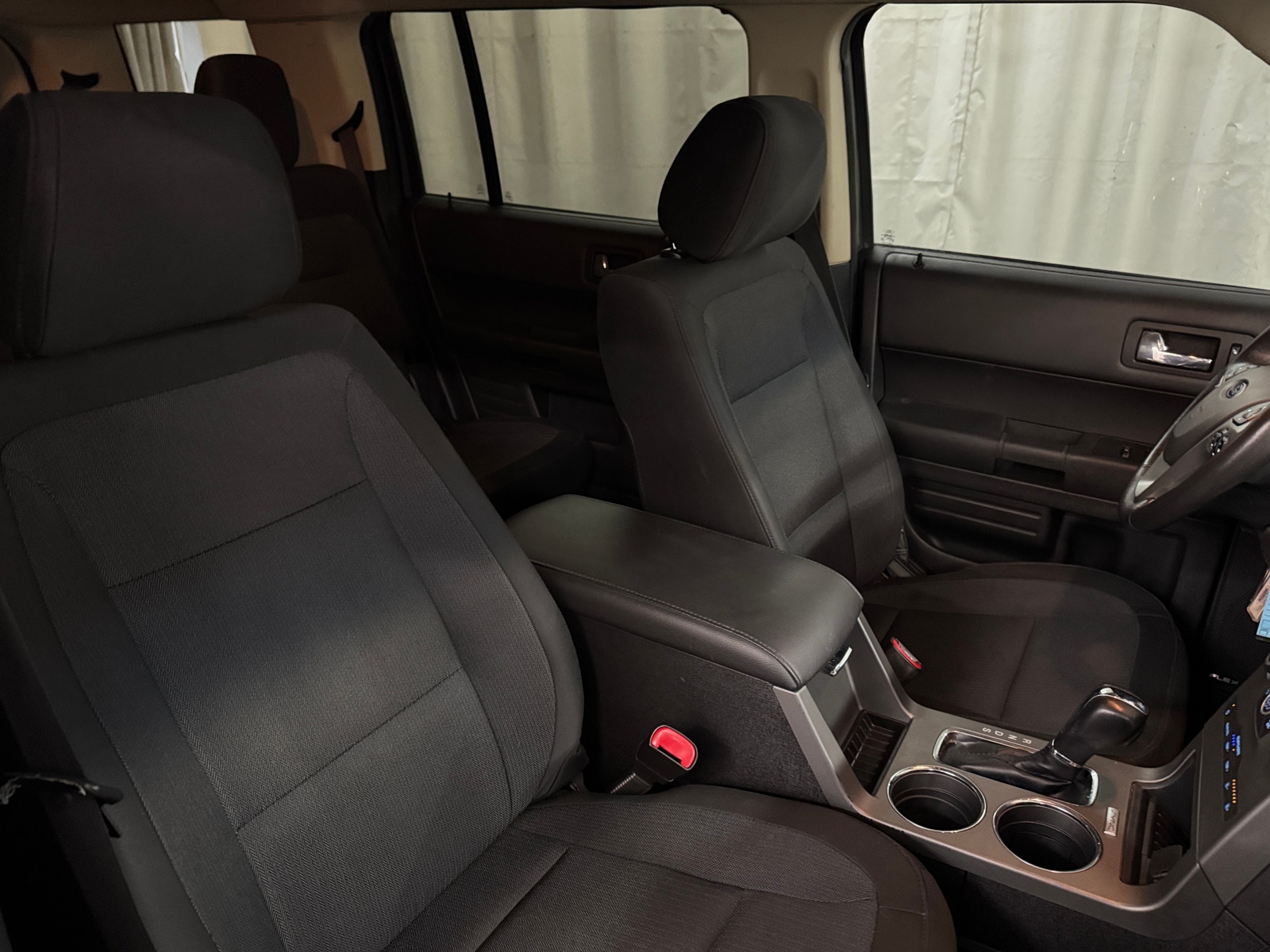 Thumbnail: 2017 Ford Flex - 2