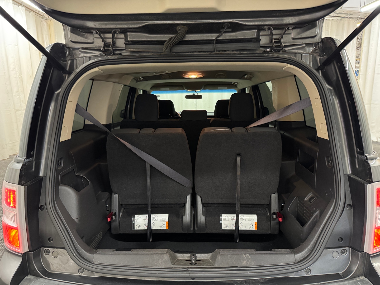 Thumbnail: 2017 Ford Flex - 7