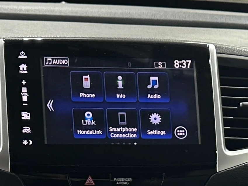 Thumbnail: 2018 Honda Pilot - 4