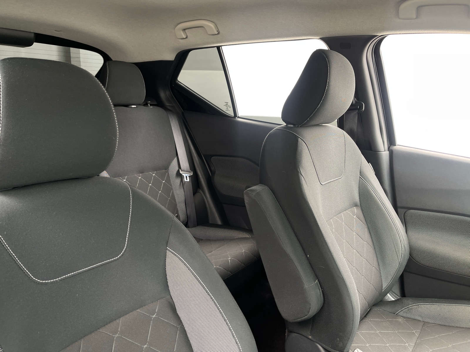Thumbnail: 2019 Nissan Kicks - 2