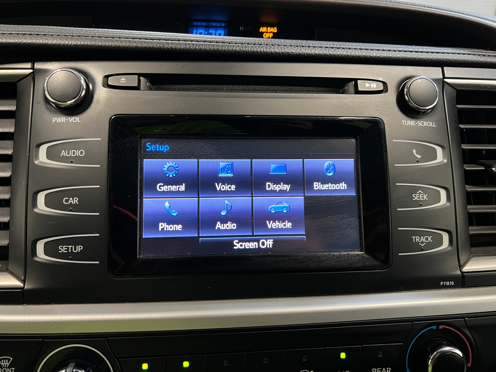 Thumbnail: 2019 Toyota Highlander - 4