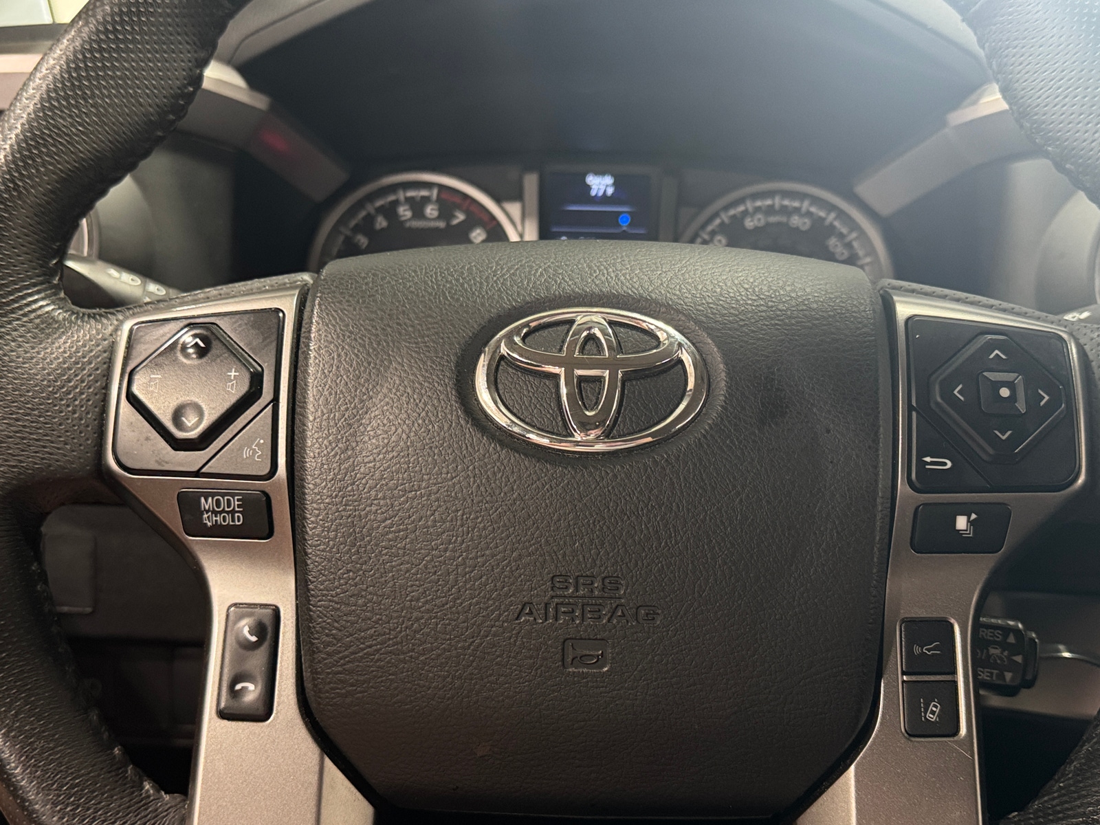 Thumbnail: 2022 Toyota Tacoma - 5