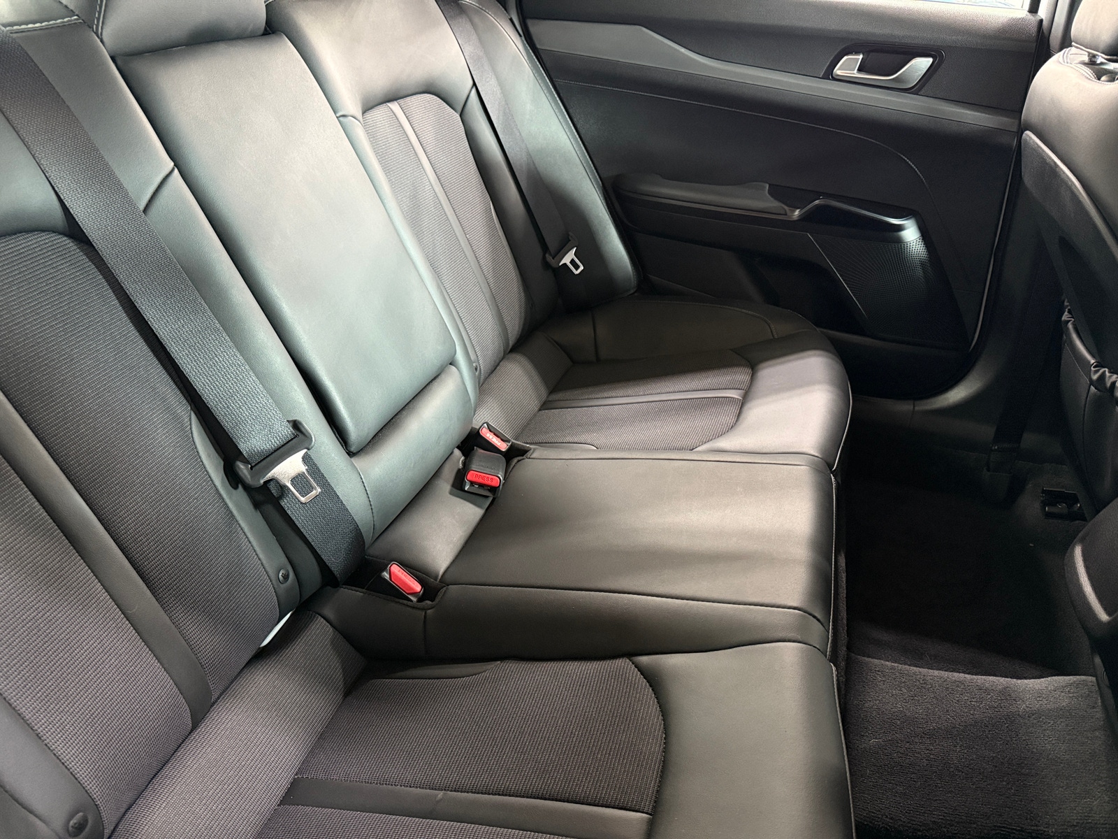 Thumbnail: 2021 Kia K5 - 5