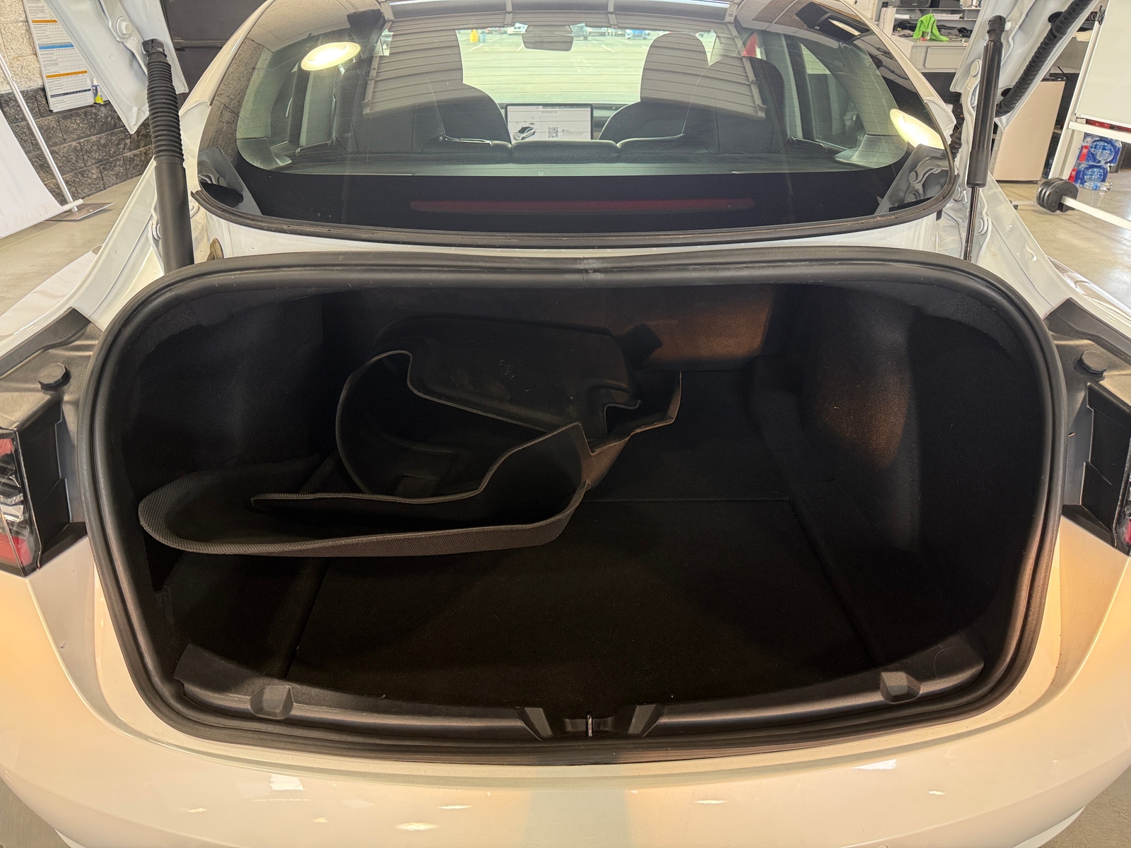 Thumbnail: 2021 Tesla Model 3 - 6