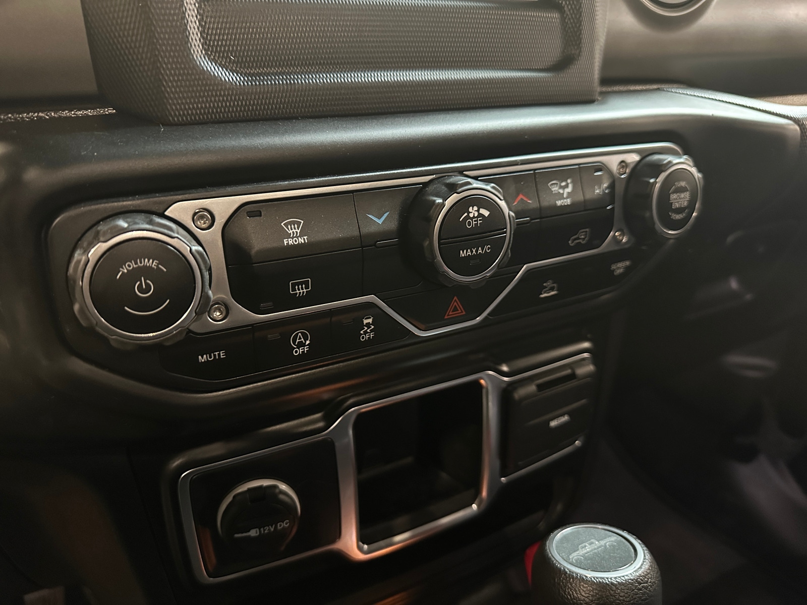 Thumbnail: 2022 Jeep Gladiator - 4