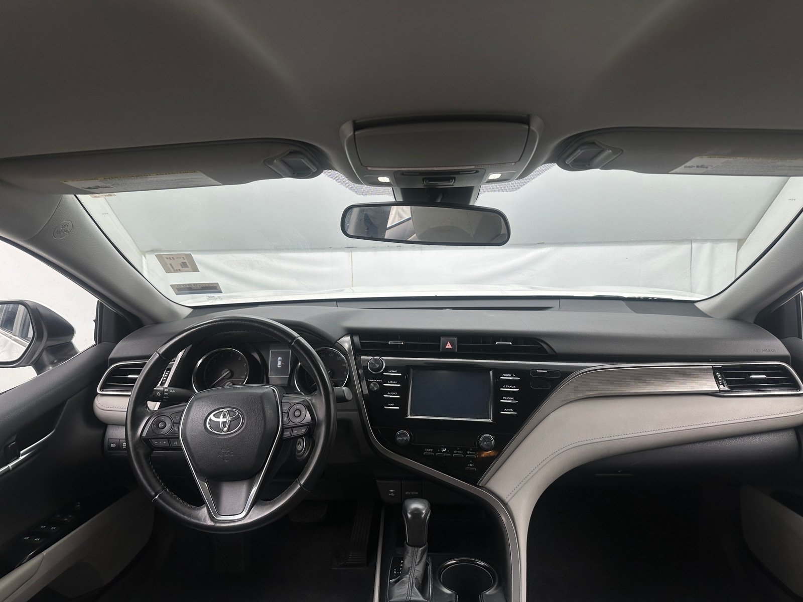 Thumbnail: 2019 Toyota Camry - 3