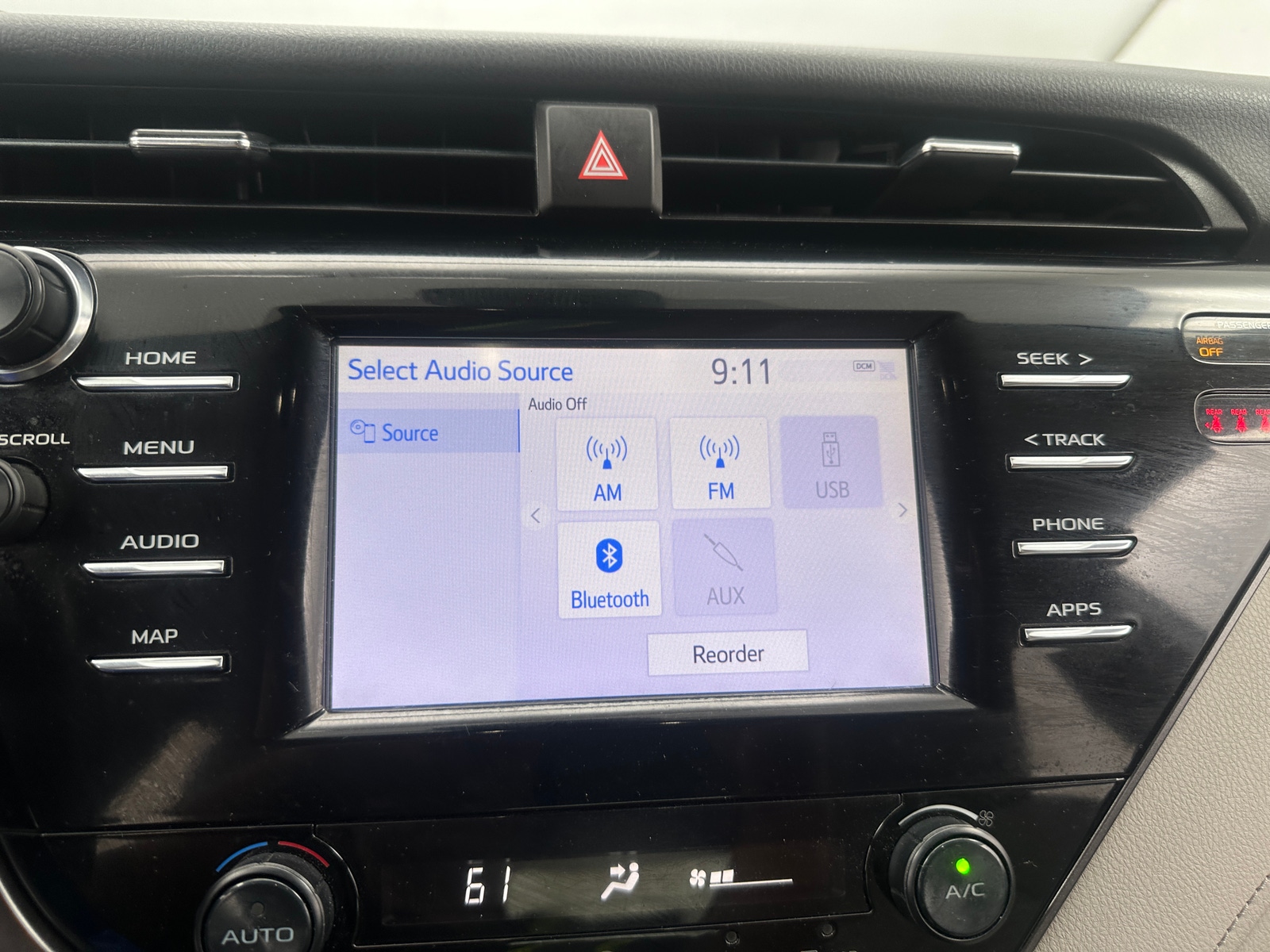 Thumbnail: 2019 Toyota Camry - 4
