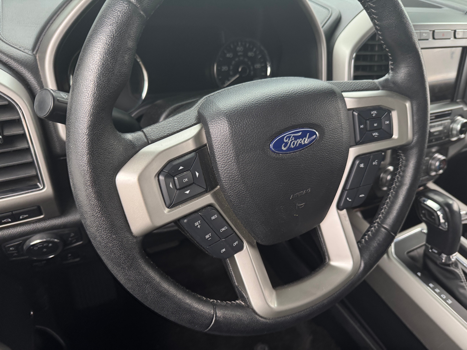 Thumbnail: 2020 Ford Econoline - 4