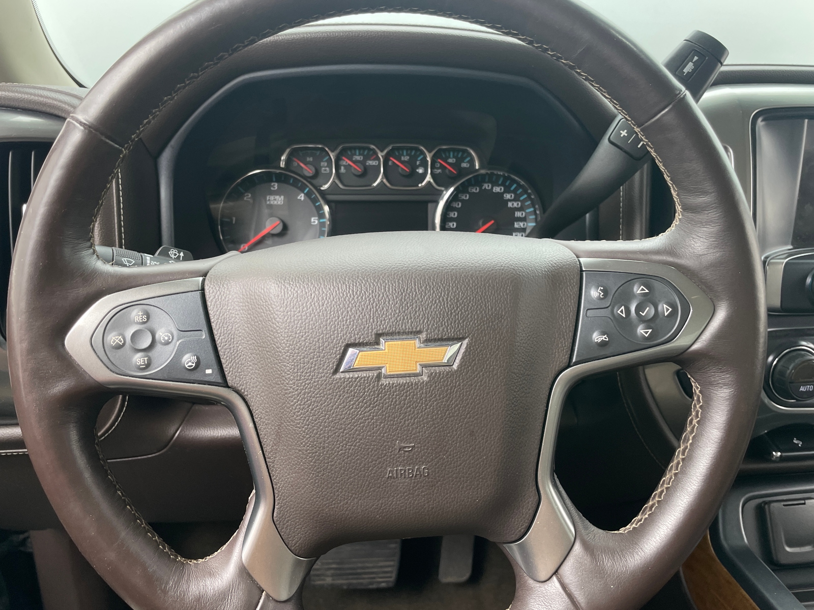 Thumbnail: 2017 Chevrolet Silverado 1500 - 4