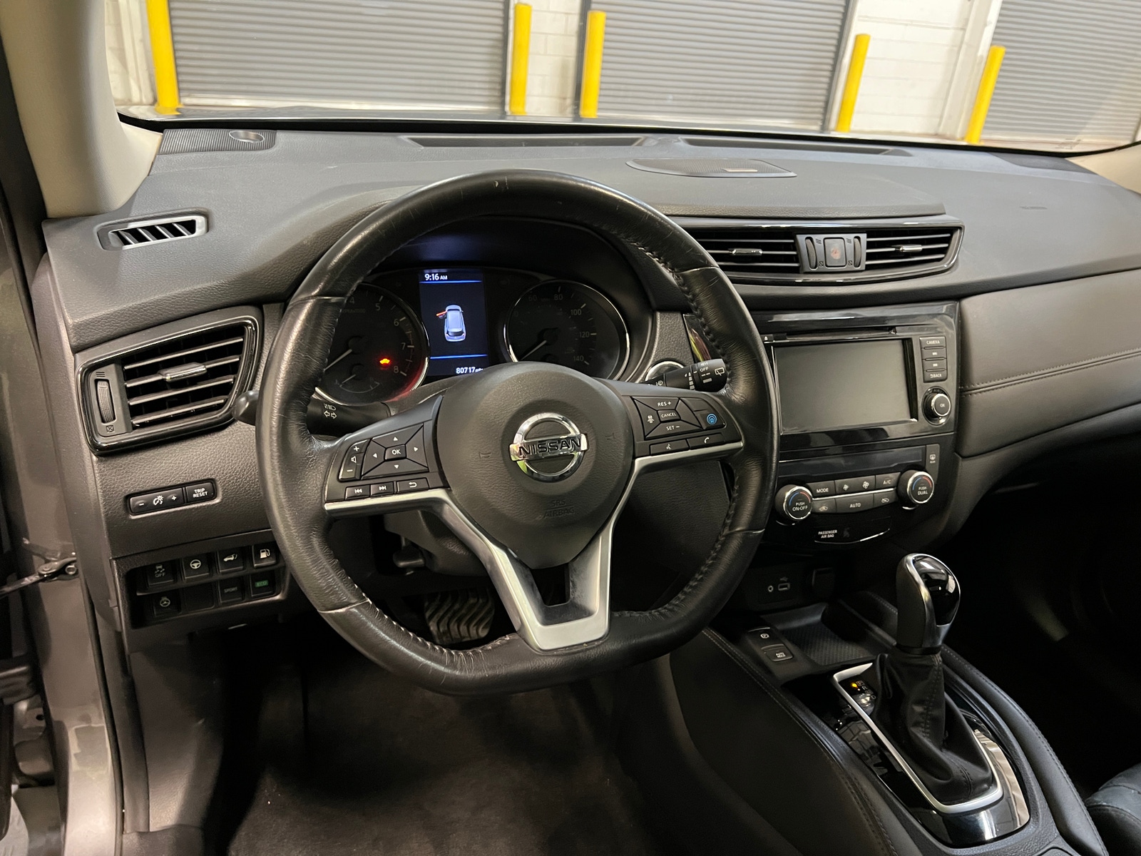 Thumbnail: 2018 Nissan Rogue - 4