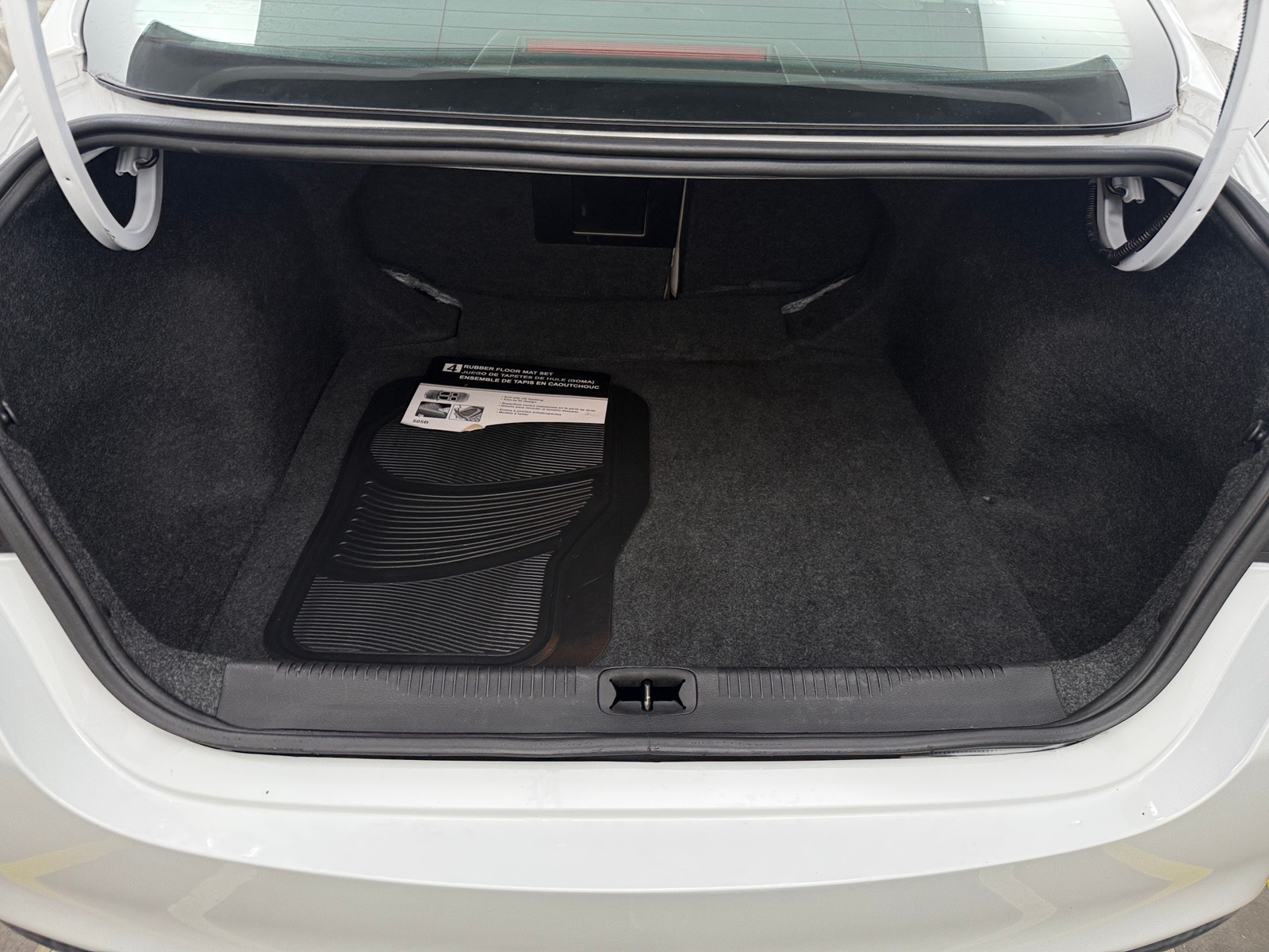 Thumbnail: 2016 Chrysler 200 - 7