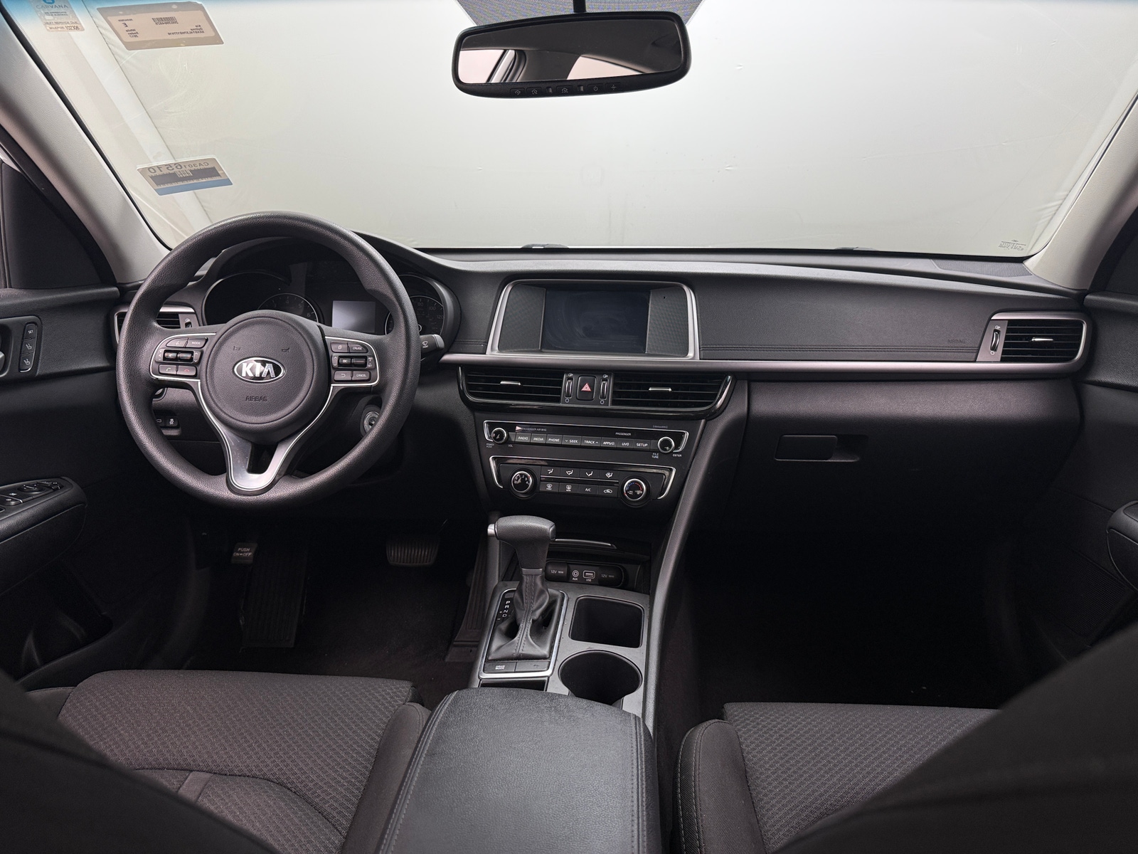 Thumbnail: 2017 Kia Optima - 3