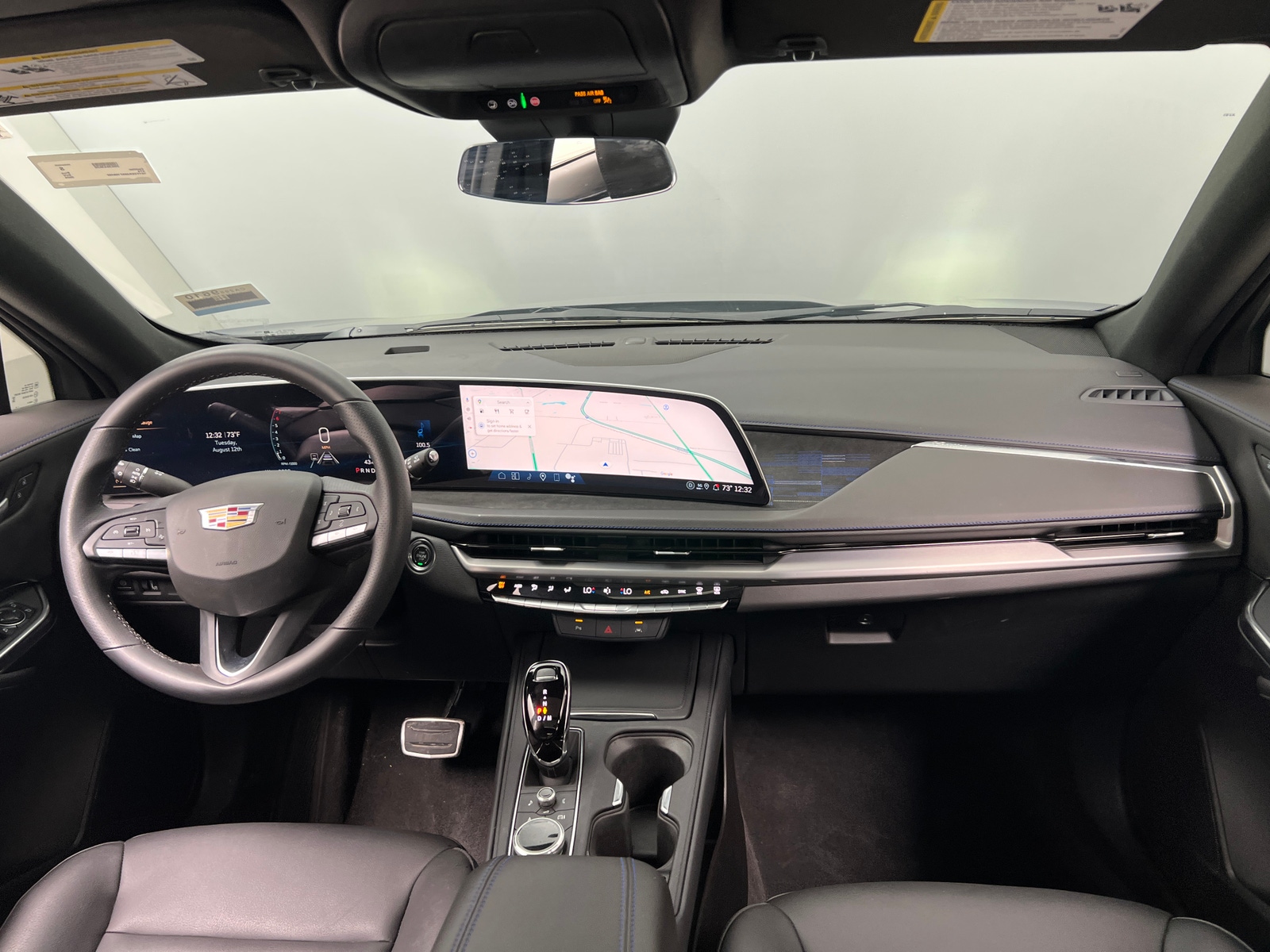 Thumbnail: 2025 Cadillac XT4 - 3