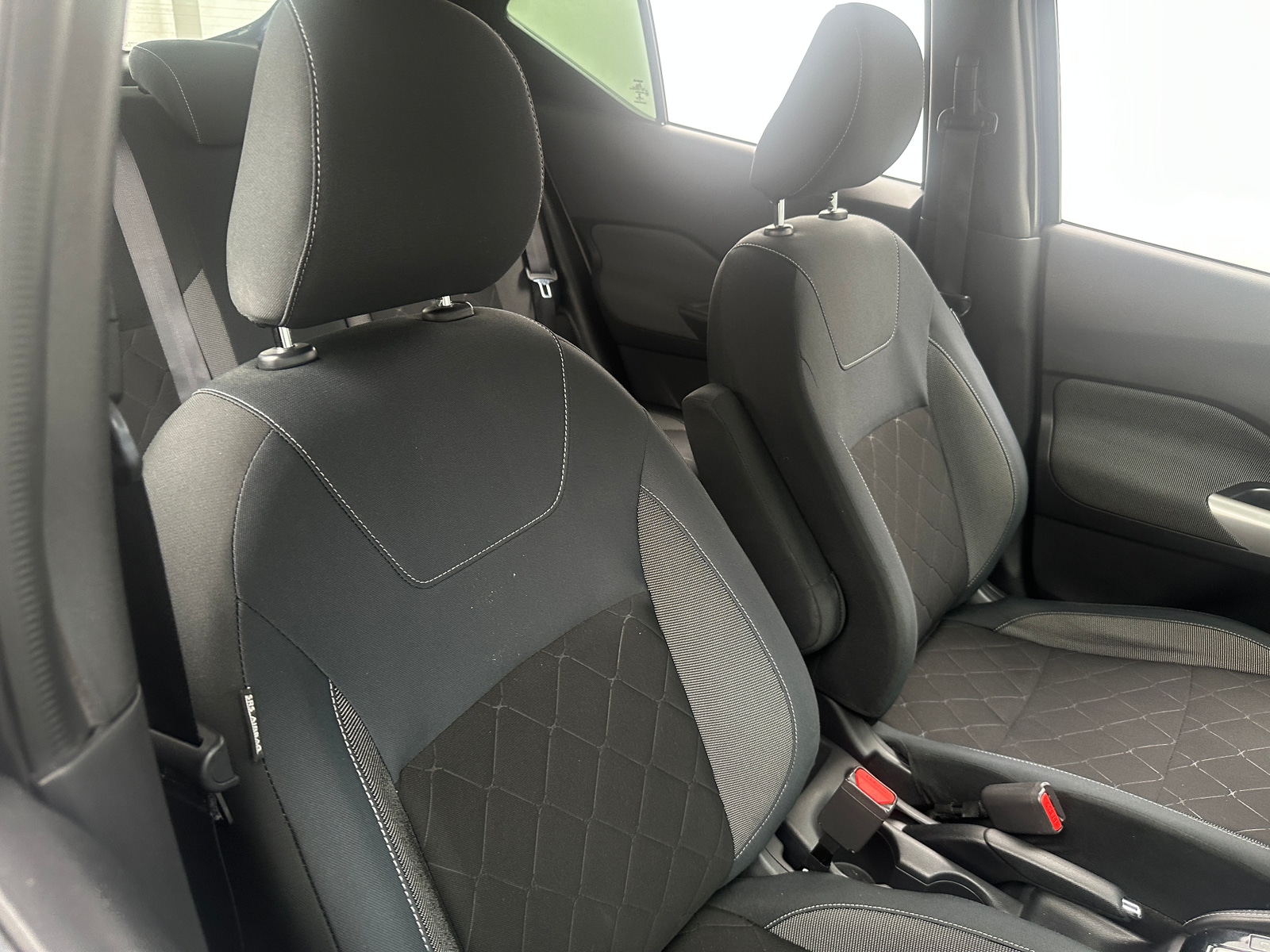 Thumbnail: 2019 Nissan Kicks - 2