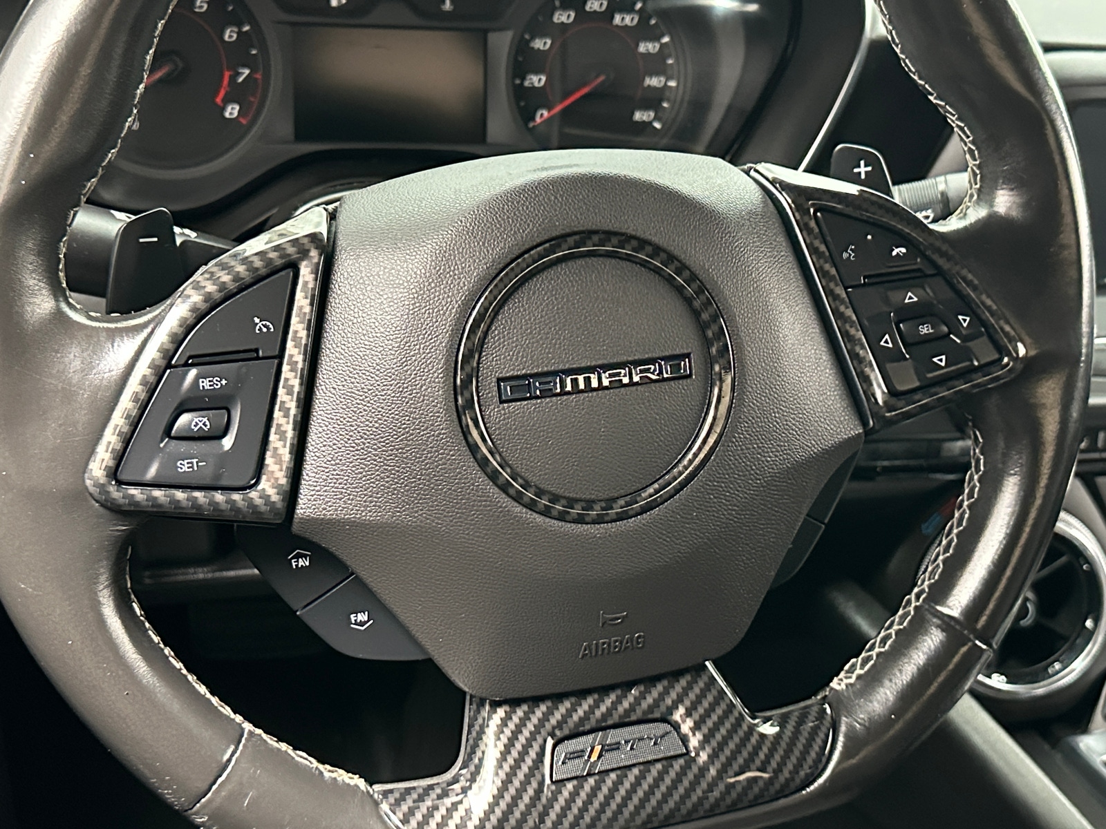 Thumbnail: 2017 Chevrolet Camaro - 4