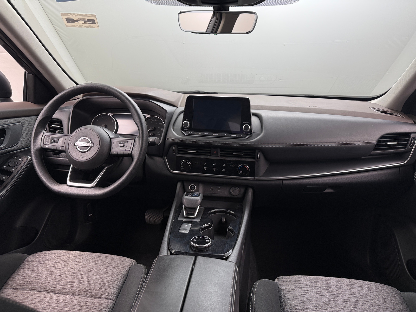 Thumbnail: 2022 Nissan Rogue - 3