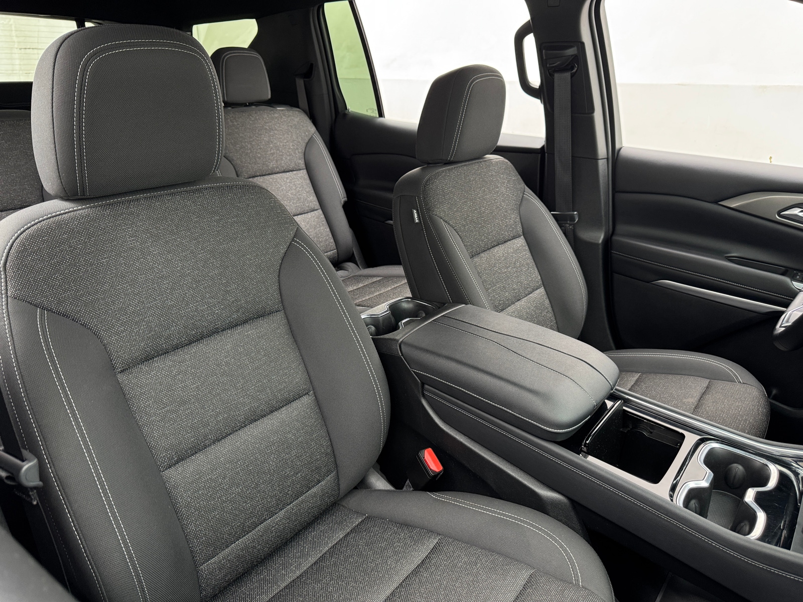 Thumbnail: 2024 Chevrolet Traverse - 2