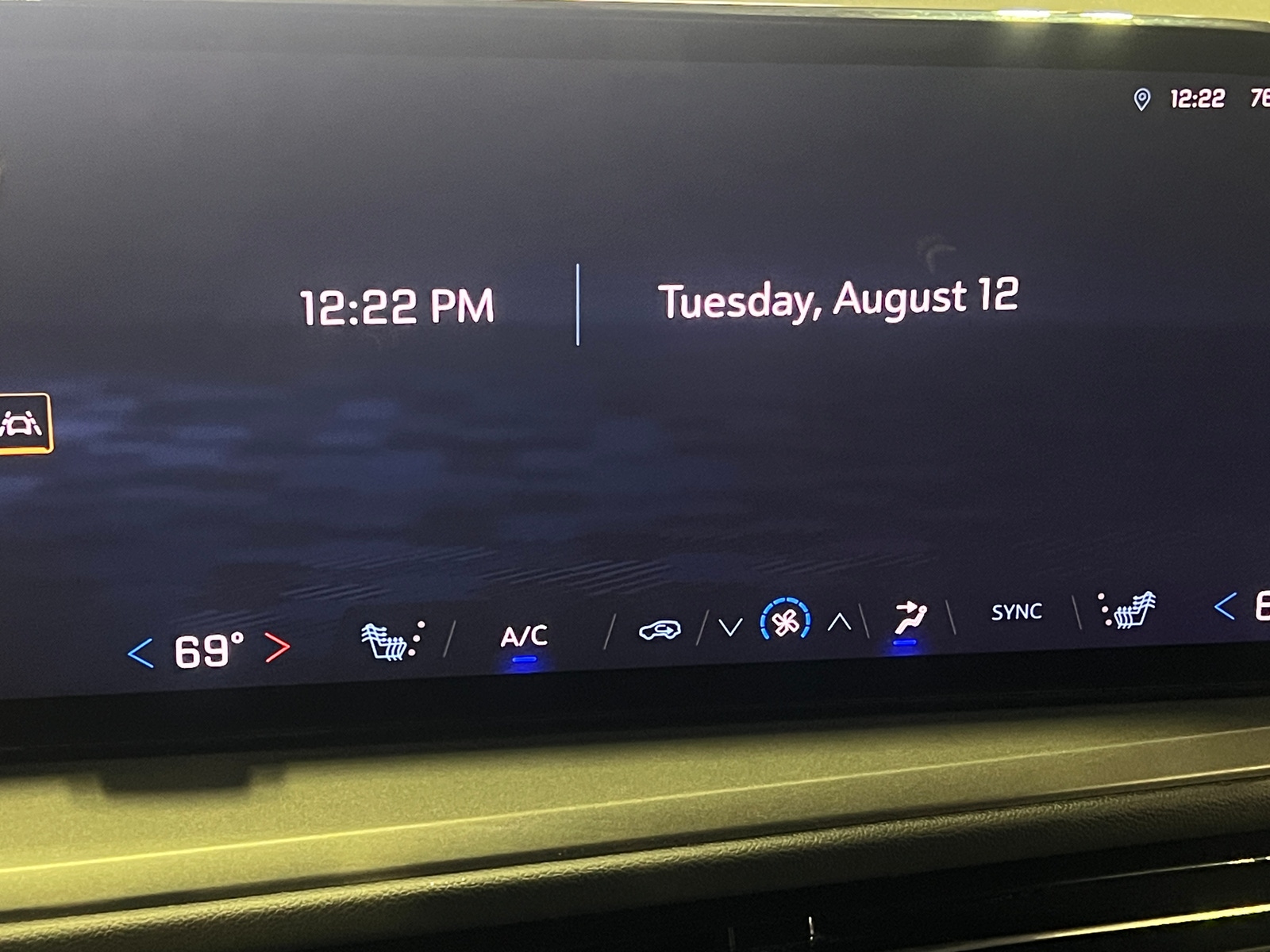 Thumbnail: 2024 Chevrolet Traverse - 4