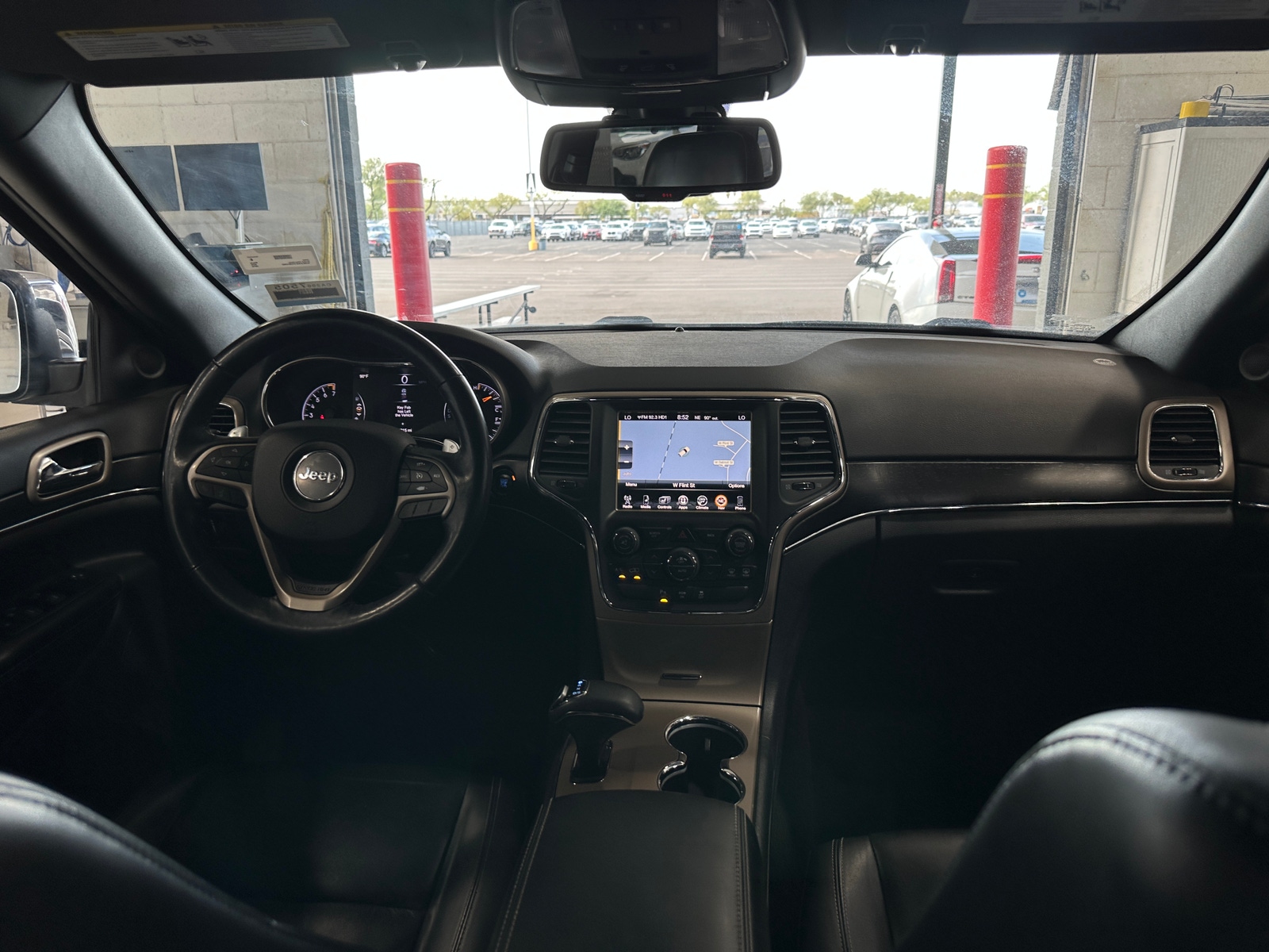 Thumbnail: 2015 Jeep Grand Cherokee - 2