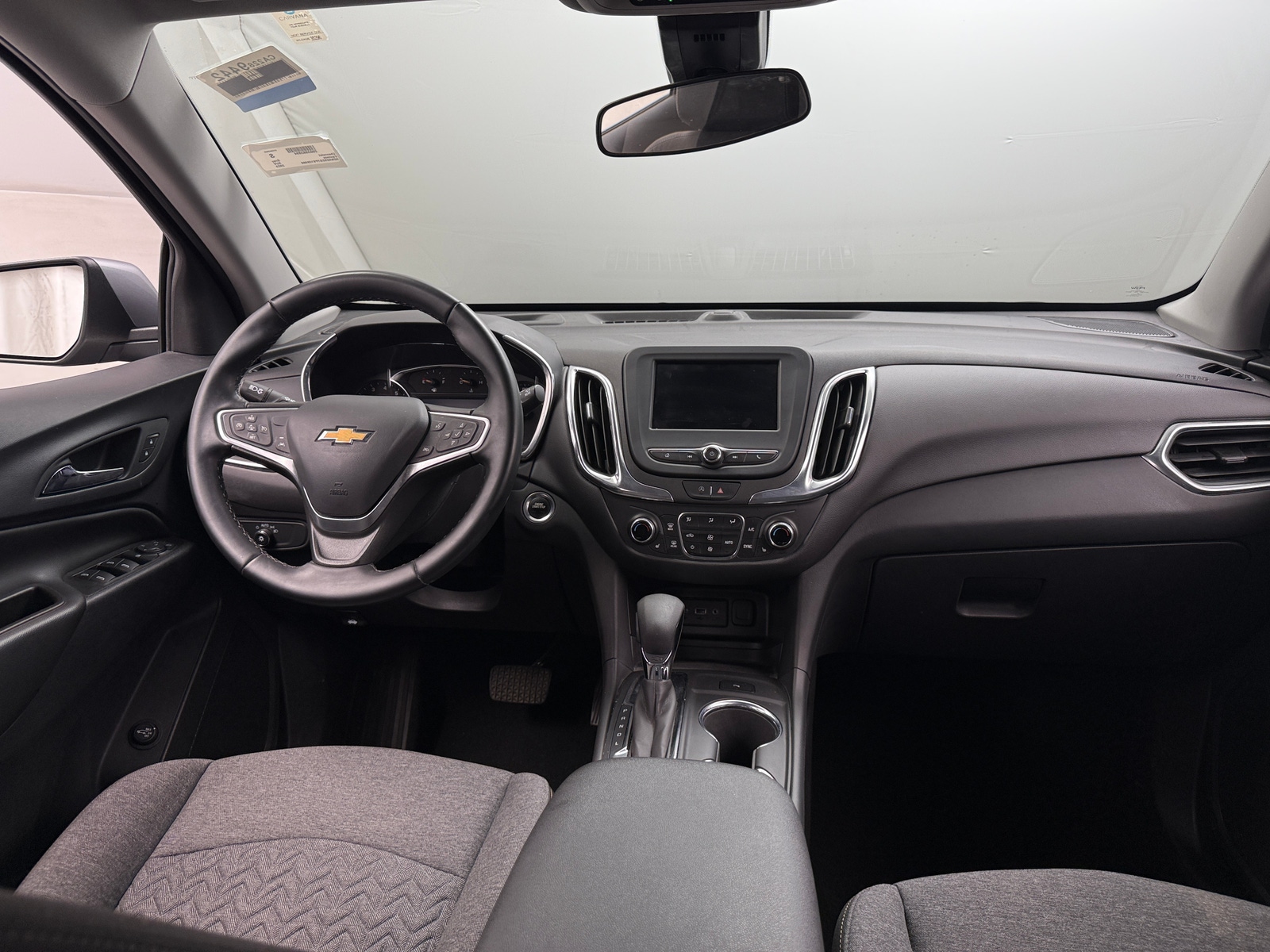 Thumbnail: 2023 Chevrolet Equinox - 3