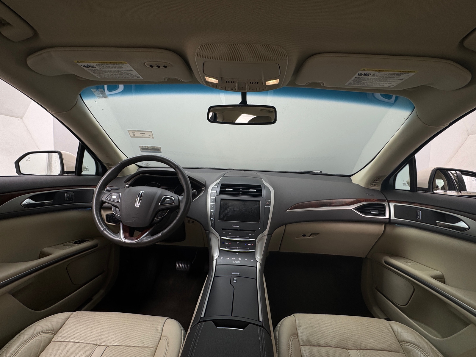 Thumbnail: 2014 Lincoln MKZ - 2