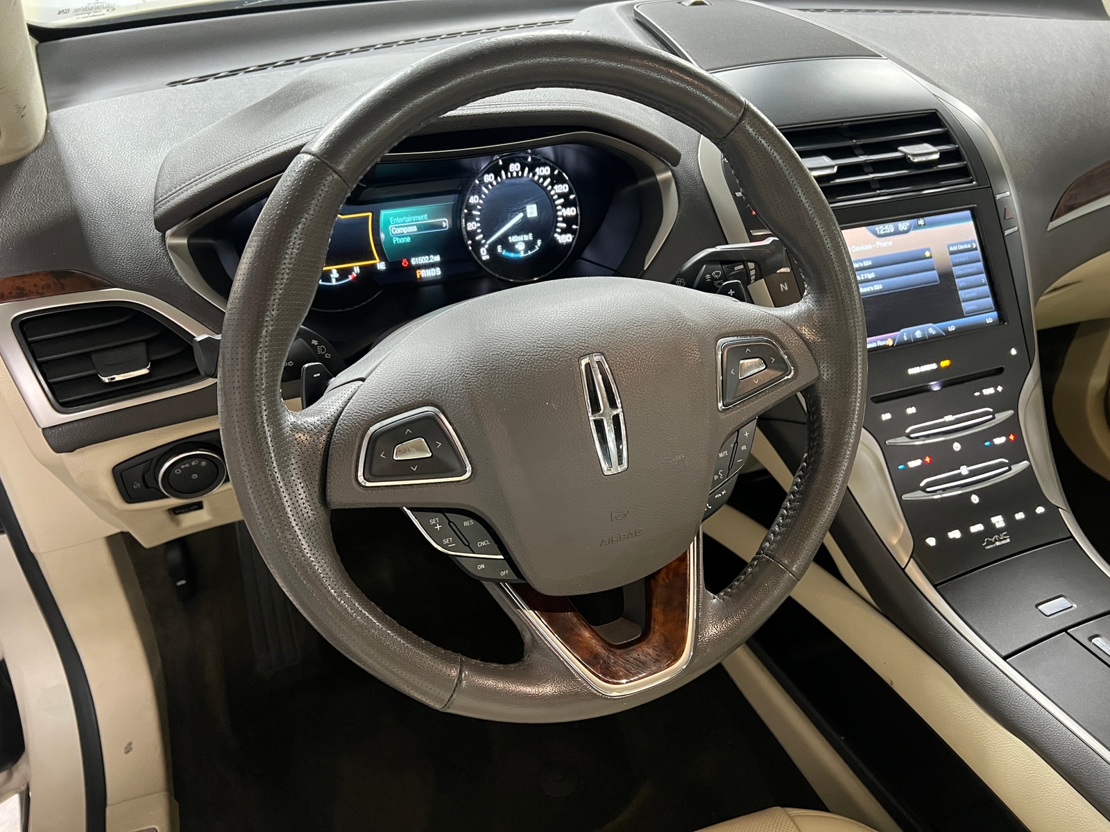 Thumbnail: 2014 Lincoln MKZ - 4