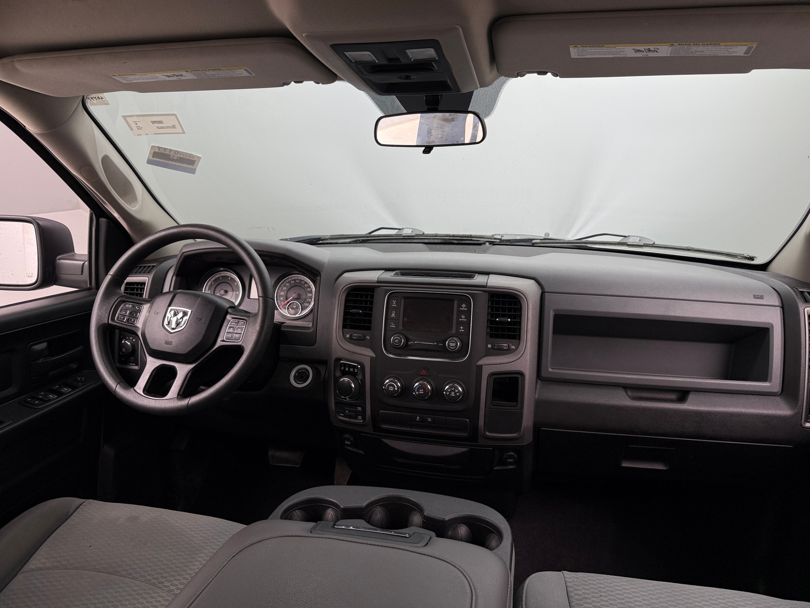 Thumbnail: 2019 RAM 1500 Classic - 3