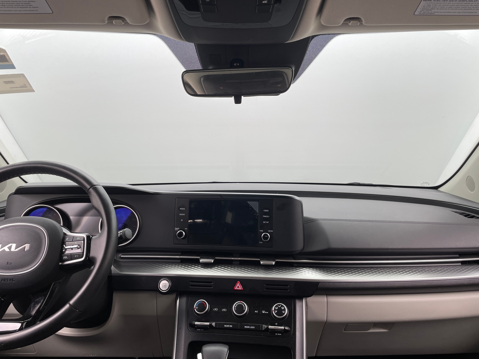 Thumbnail: 2024 Kia Carnival - 2