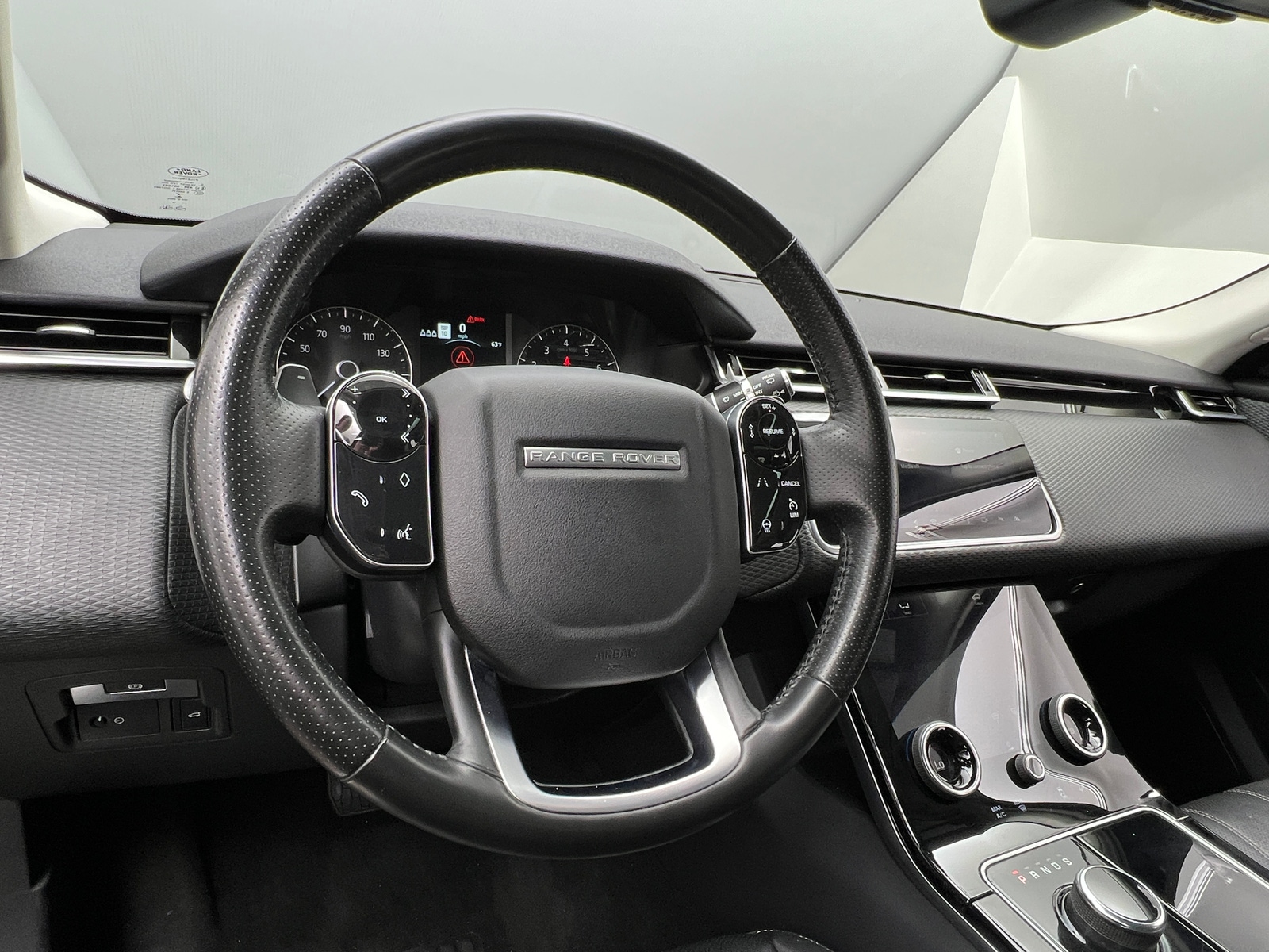 Thumbnail: 2019 Land Rover Range Rover Velar - 4