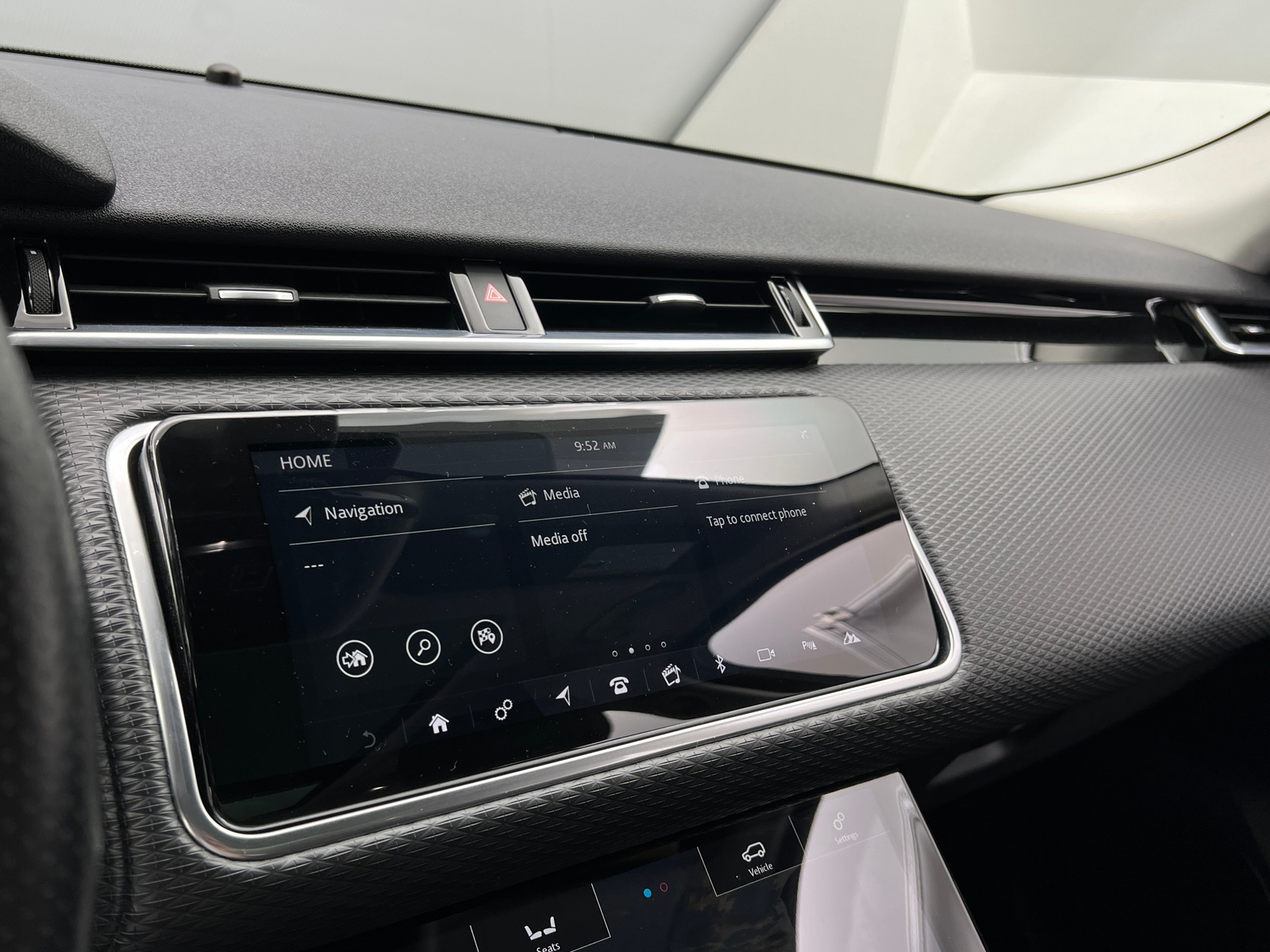 Thumbnail: 2019 Land Rover Range Rover Velar - 3