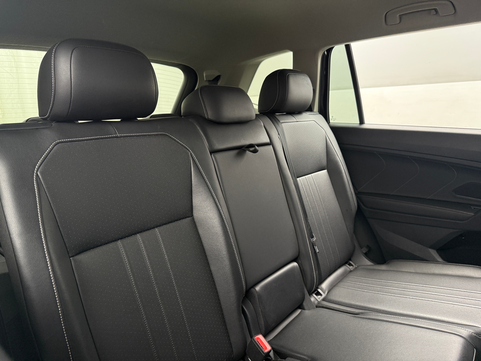 Thumbnail: 2024 Volkswagen Tiguan - 5