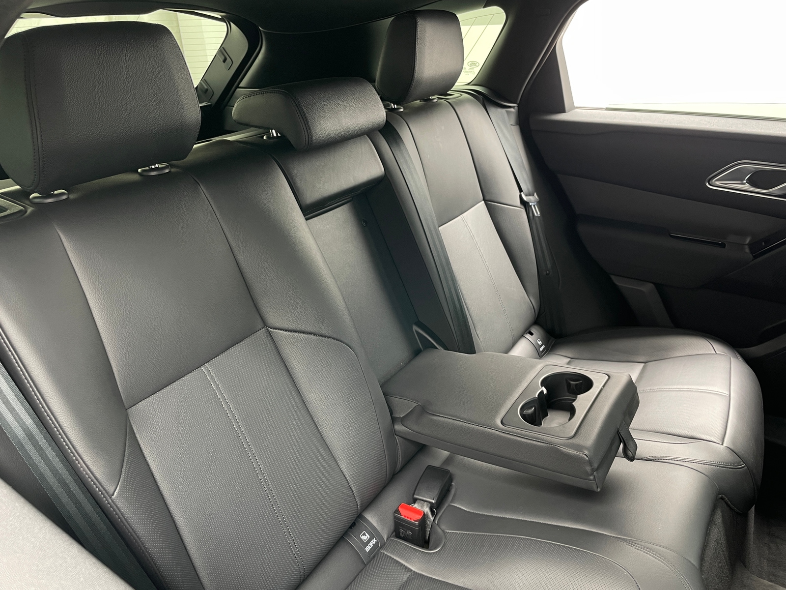 Thumbnail: 2024 Land Rover Range Rover Velar - 6