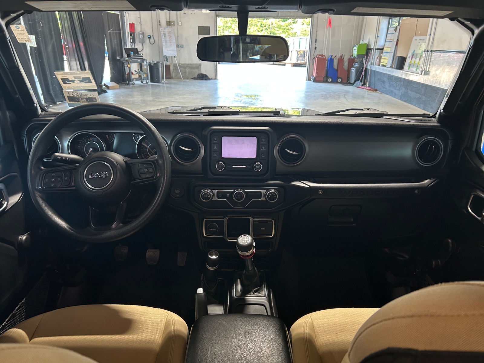 Thumbnail: 2021 Jeep Wrangler - 3
