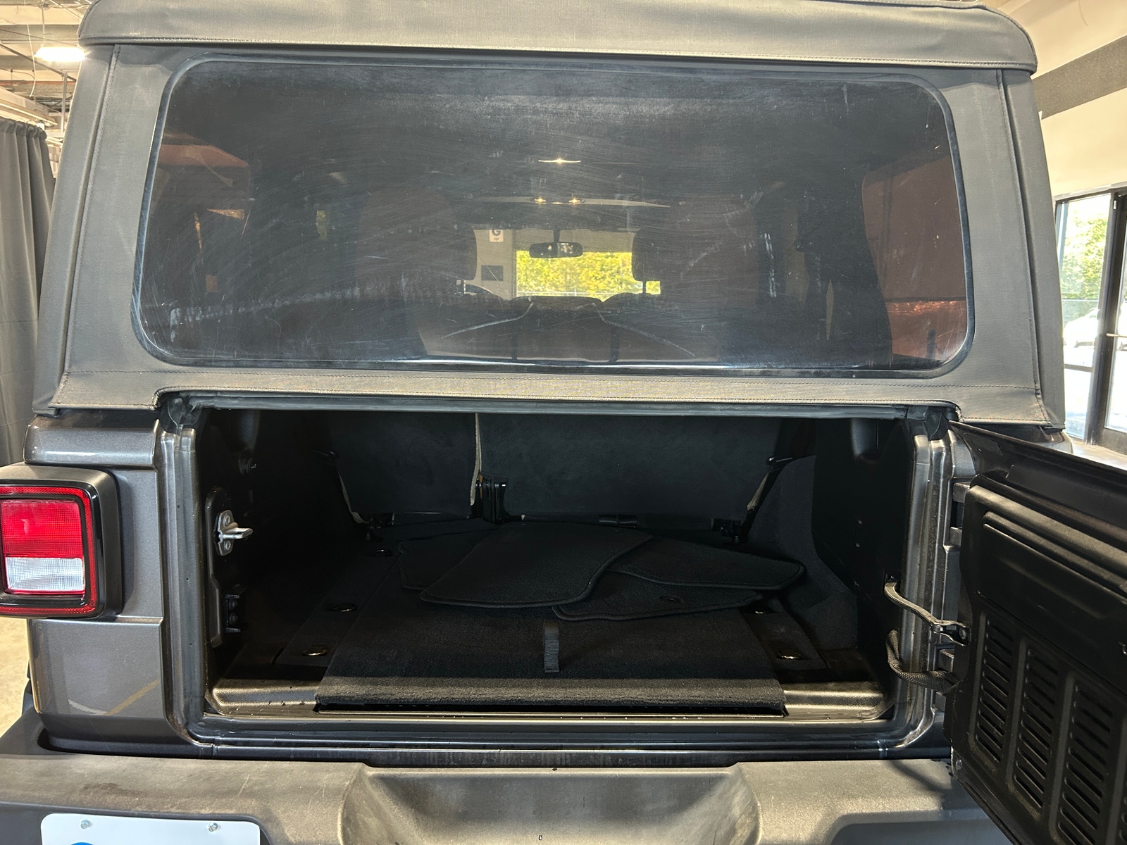 Thumbnail: 2021 Jeep Wrangler - 7