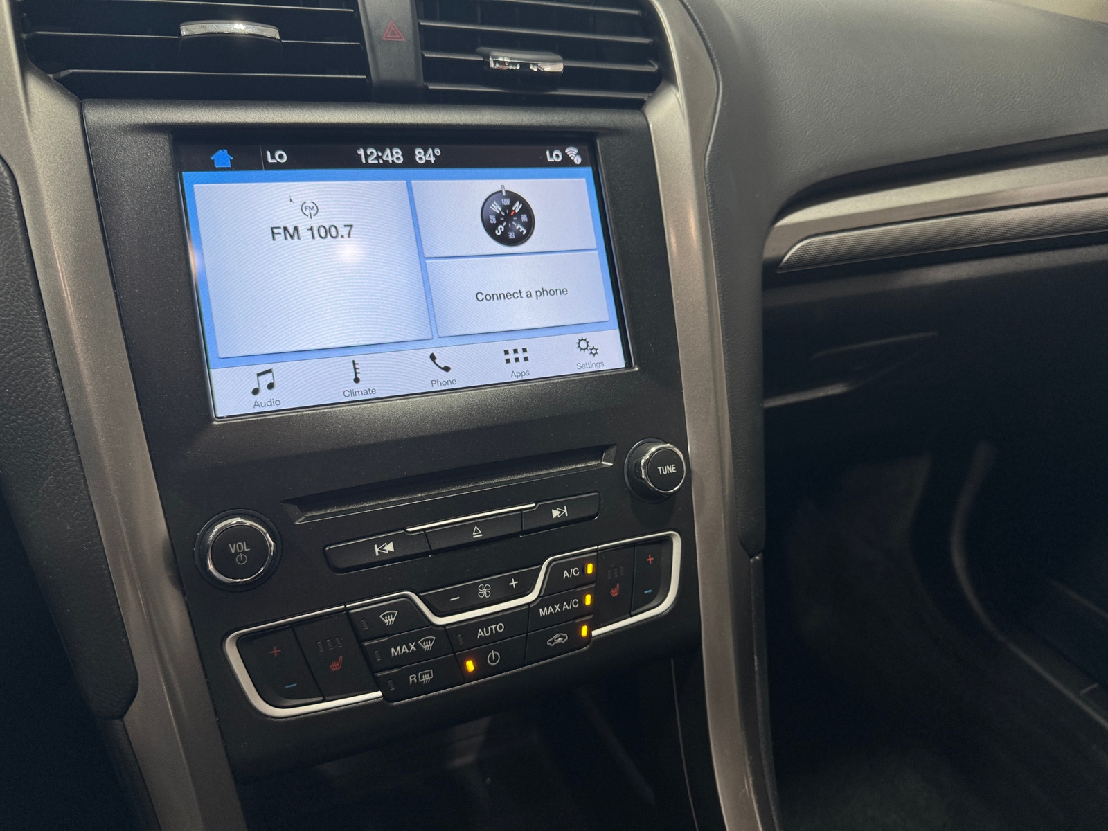 Thumbnail: 2018 Ford Fusion - 4