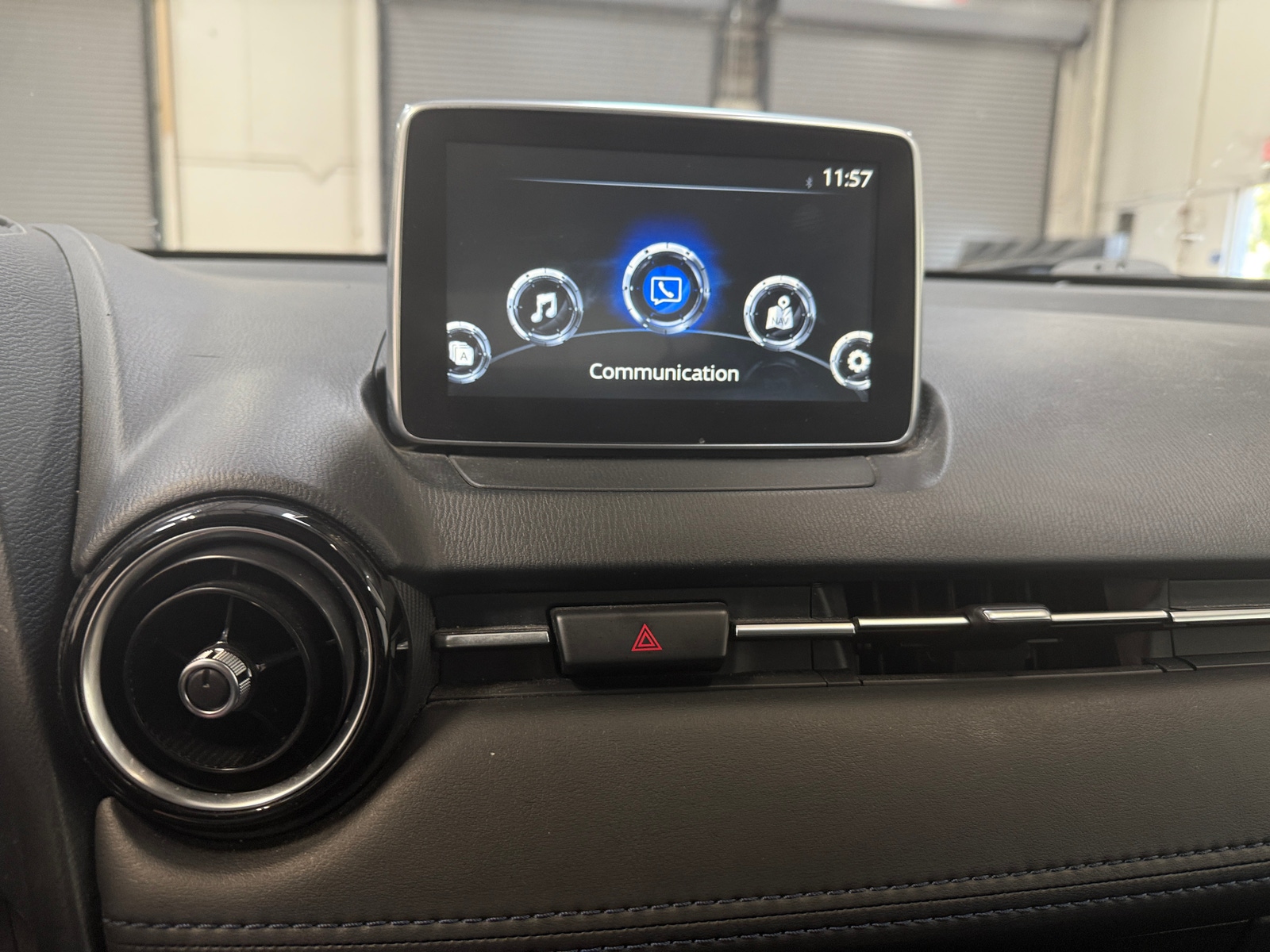 Thumbnail: 2017 Toyota Yaris iA - 4