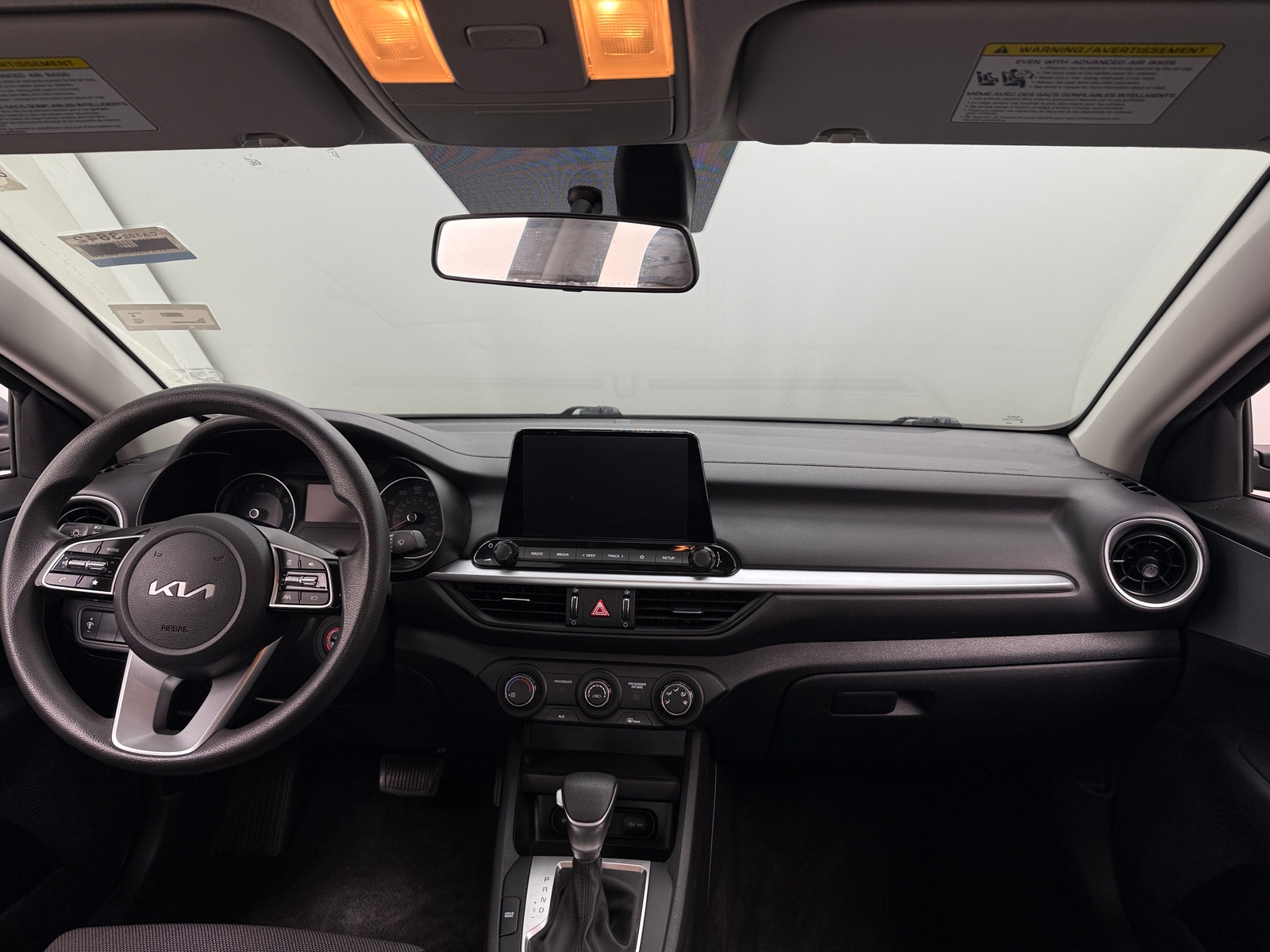 Thumbnail: 2023 Kia Forte - 3