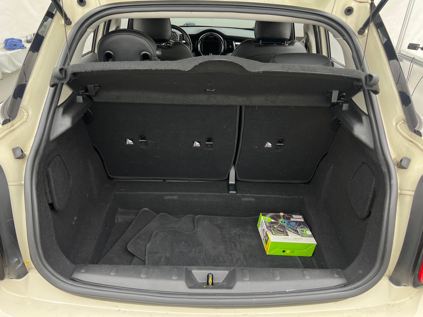 Thumbnail: 2019 MINI Cooper Hardtop - 6