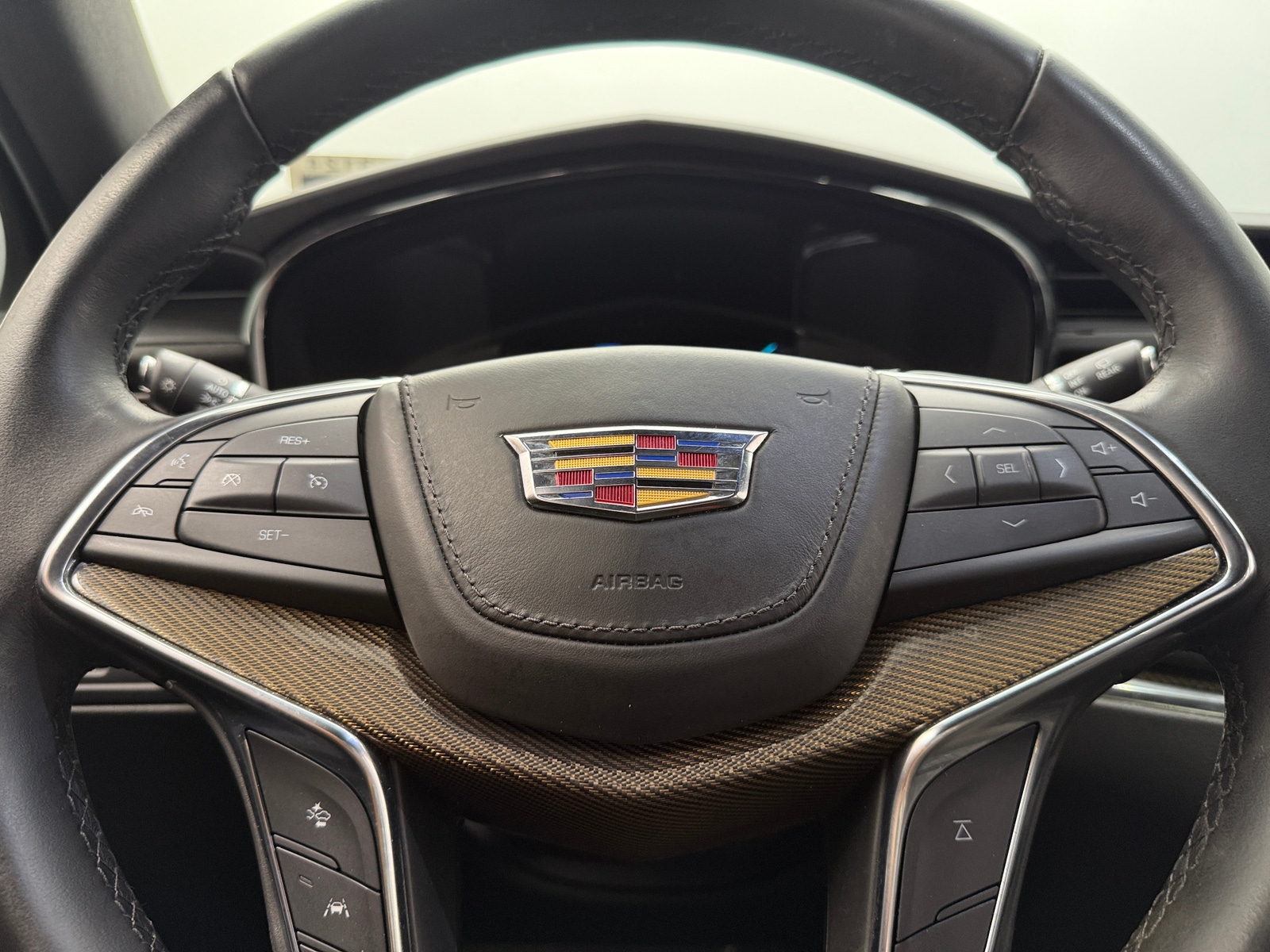 Thumbnail: 2019 Cadillac XT5 - 4